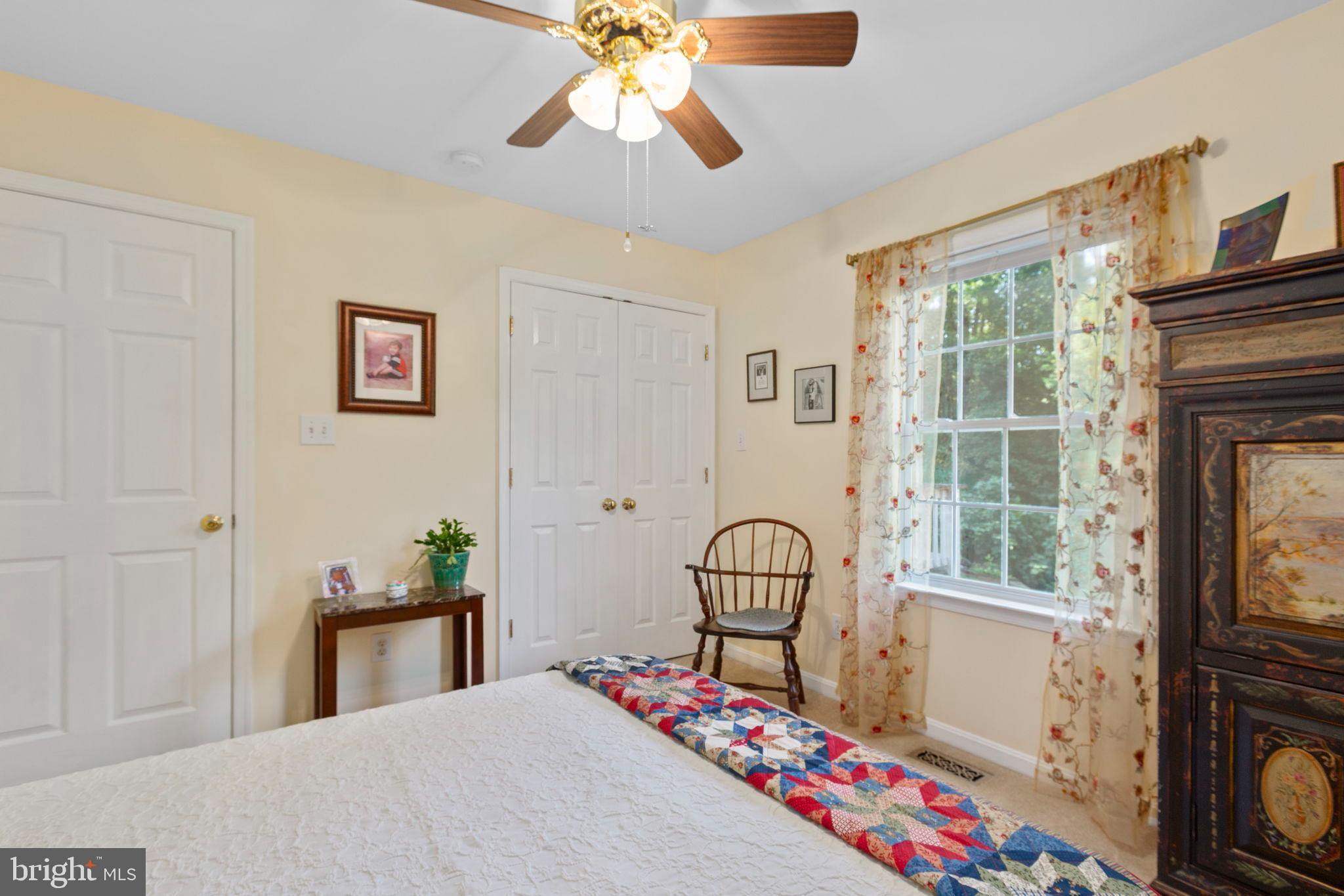 PRESIDENTIAL LAKES - Residential