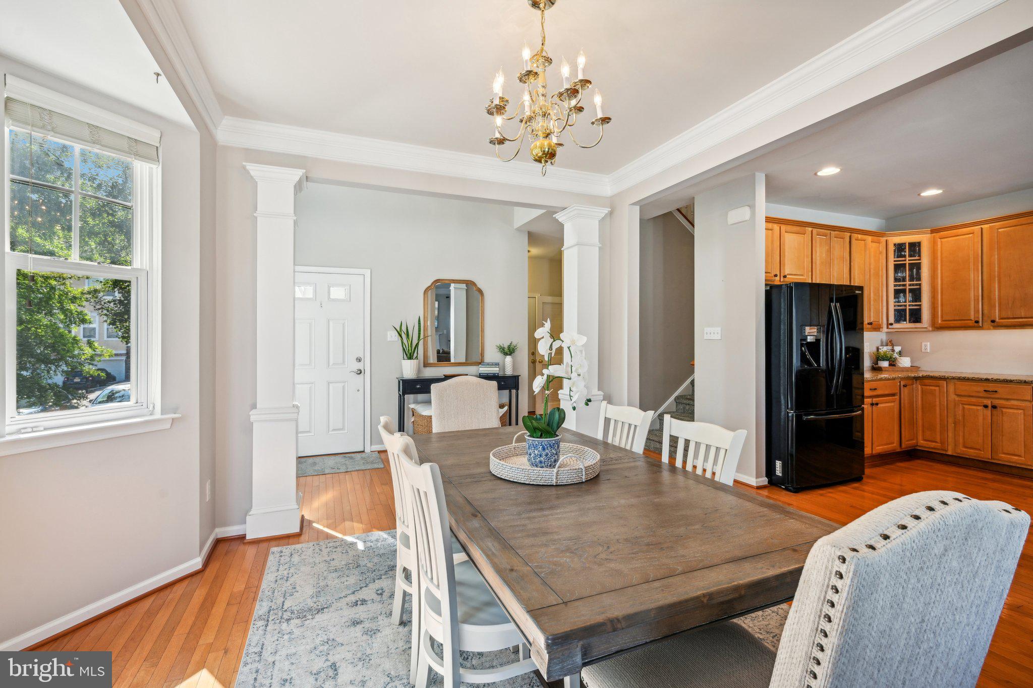 MEWS AT BAILEY STATION - Residential