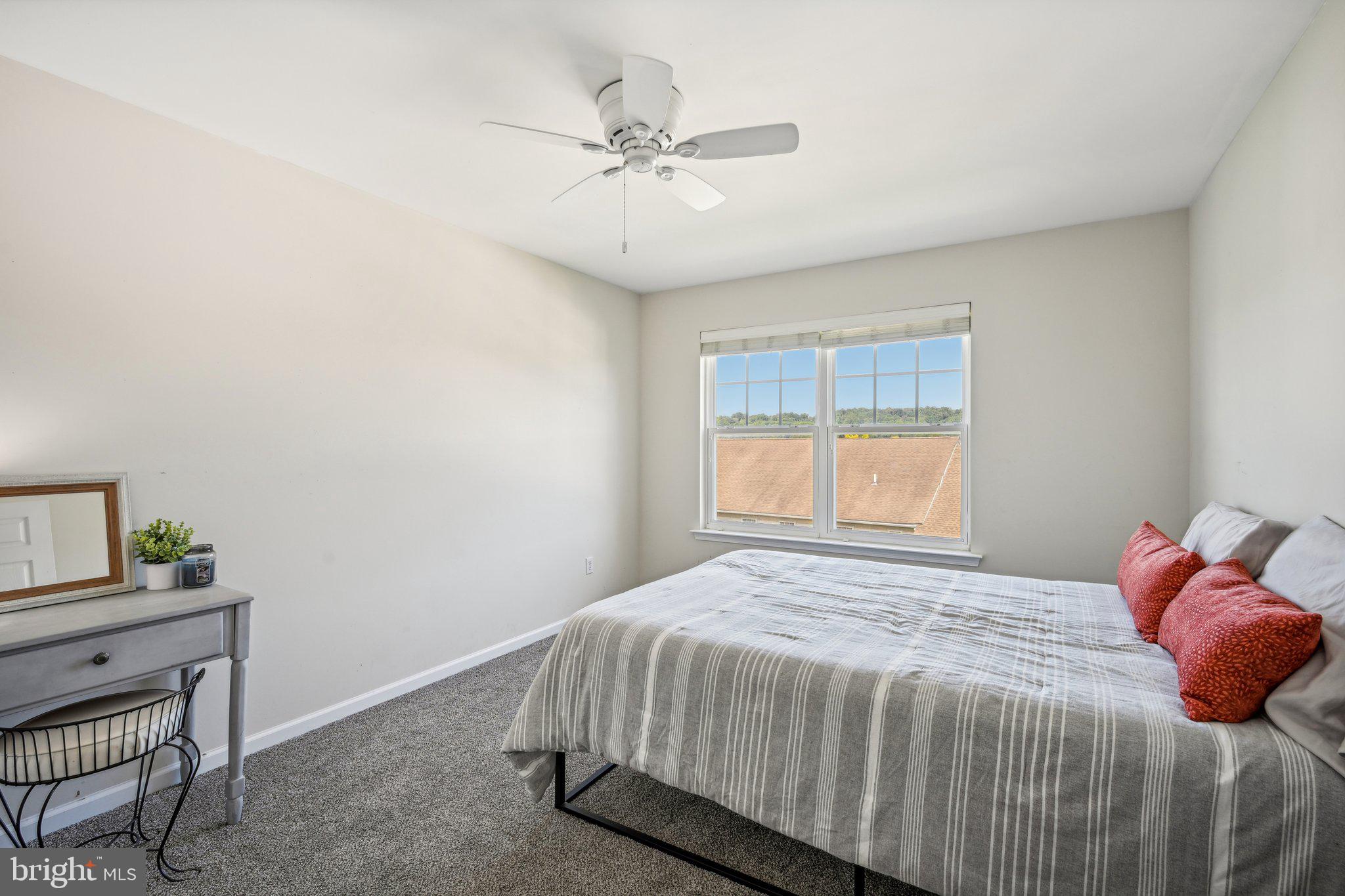 MEWS AT BAILEY STATION - Residential