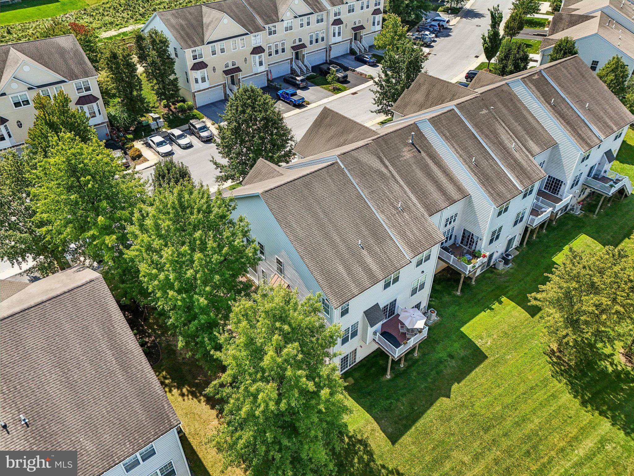 MEWS AT BAILEY STATION - Residential