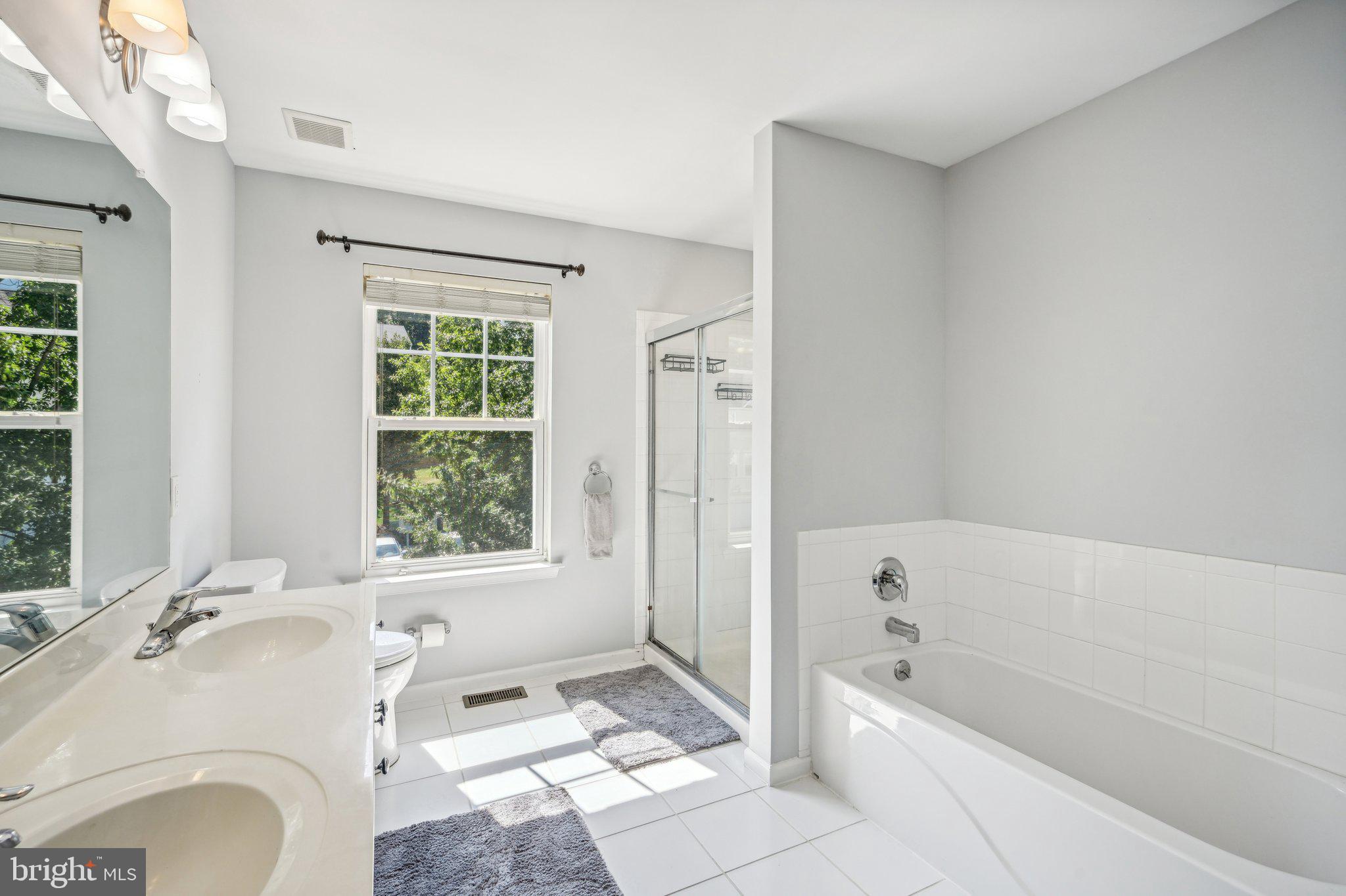 MEWS AT BAILEY STATION - Residential