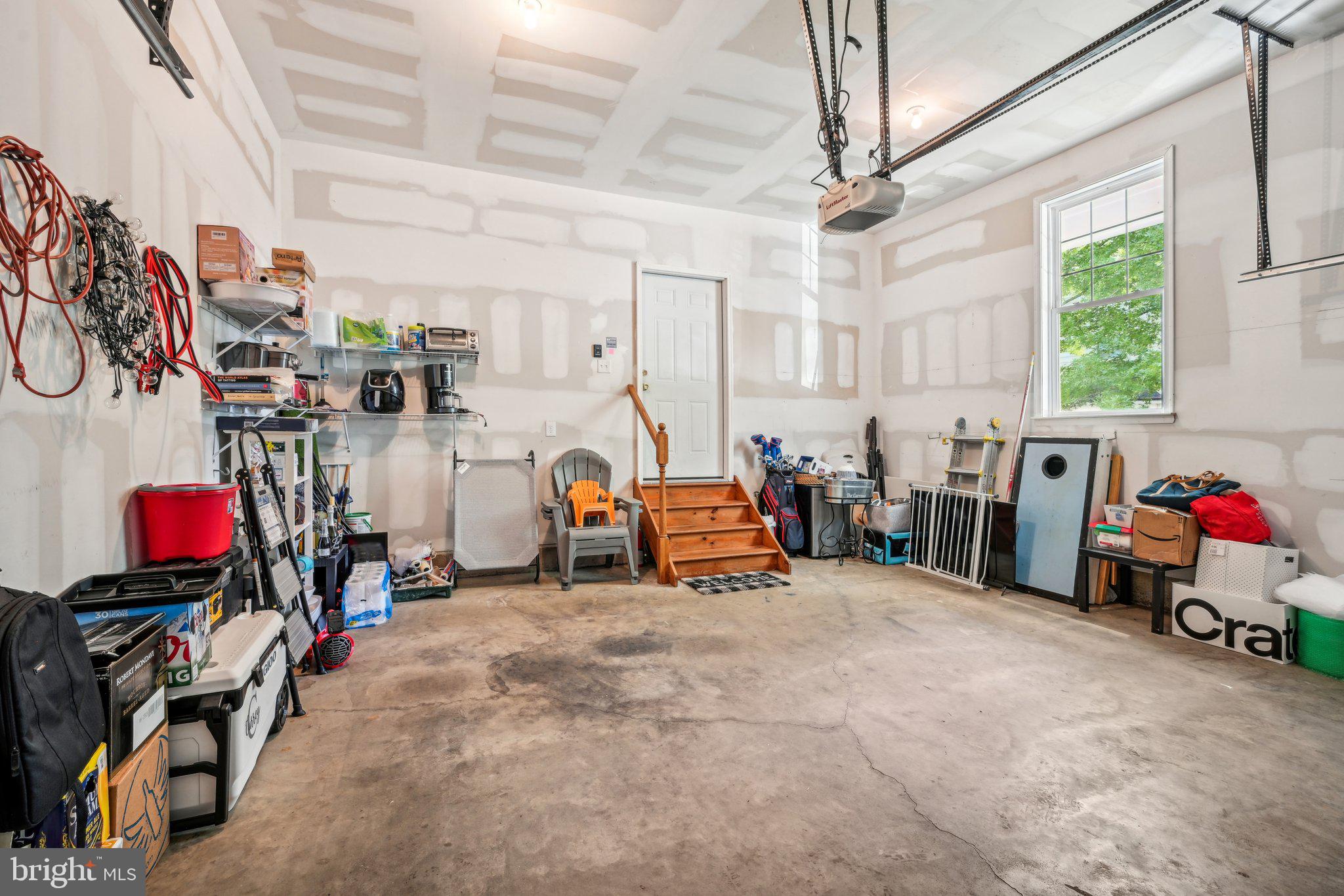 MEWS AT BAILEY STATION - Residential