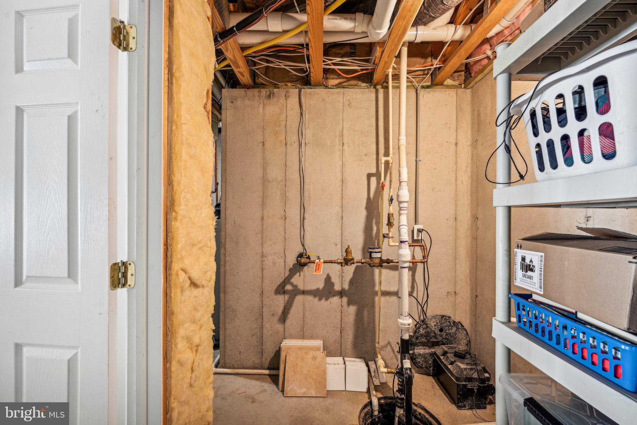 MEWS AT BAILEY STATION - Residential