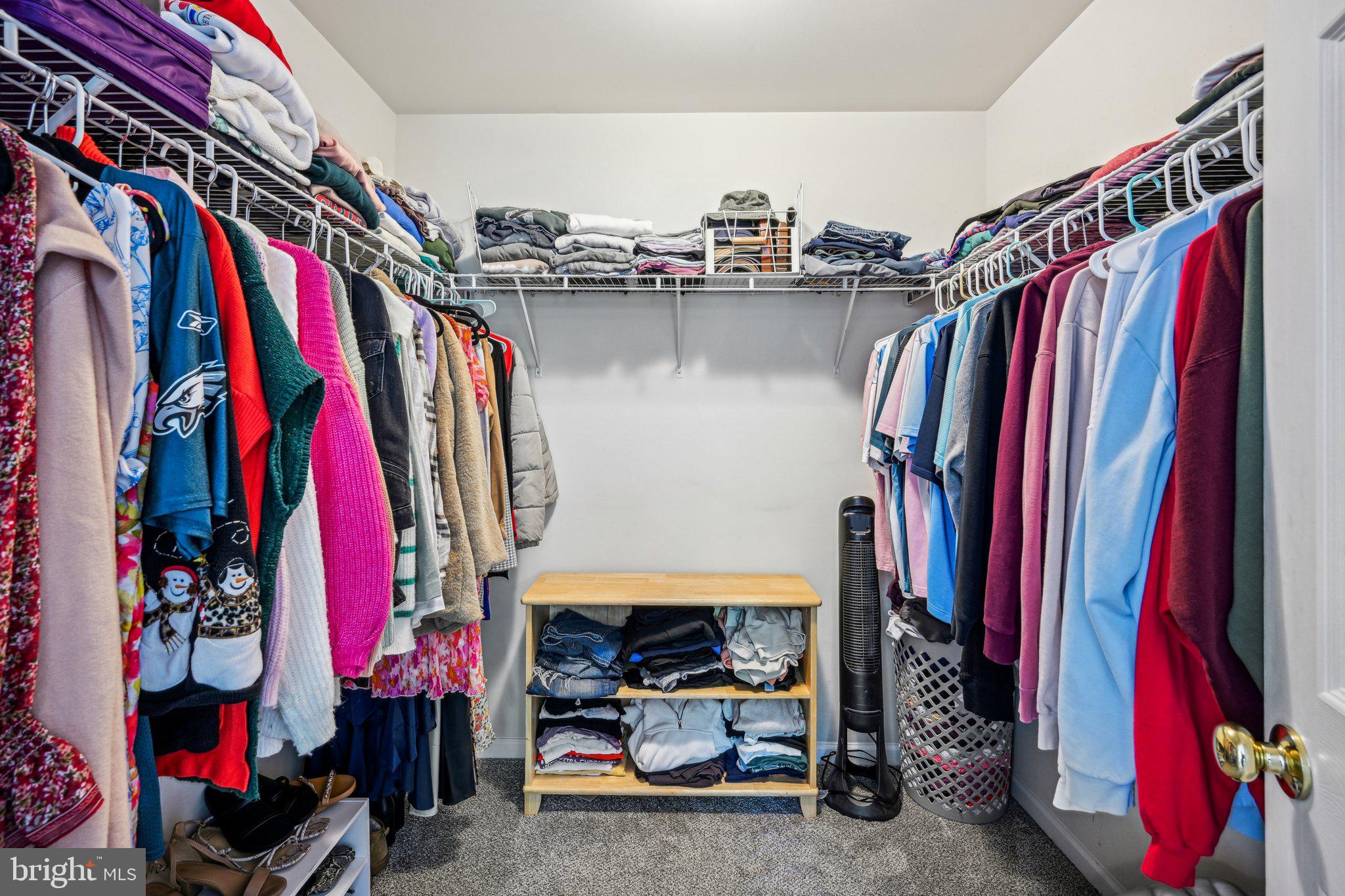 MEWS AT BAILEY STATION - Residential