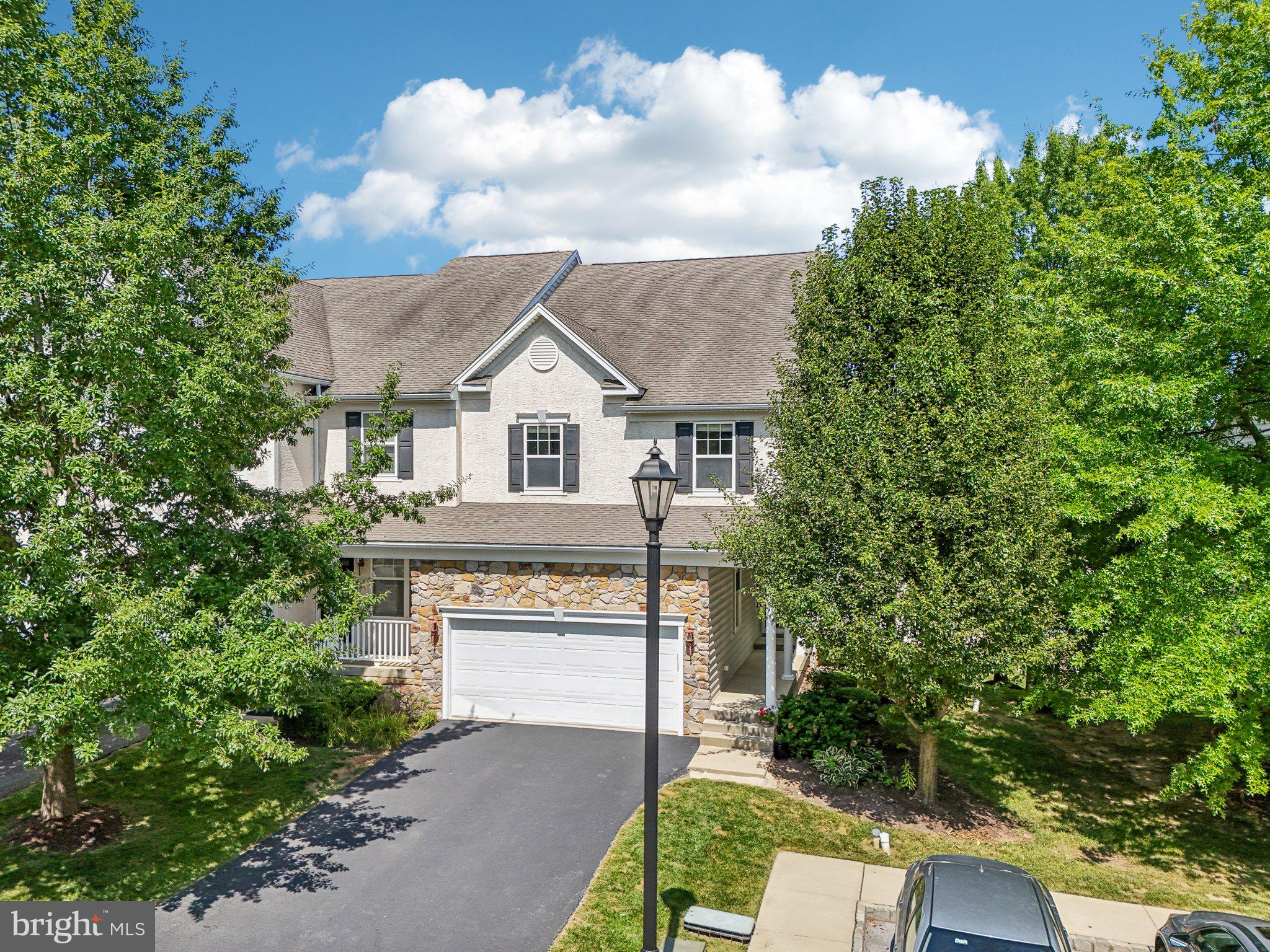 MEWS AT BAILEY STATION - Residential