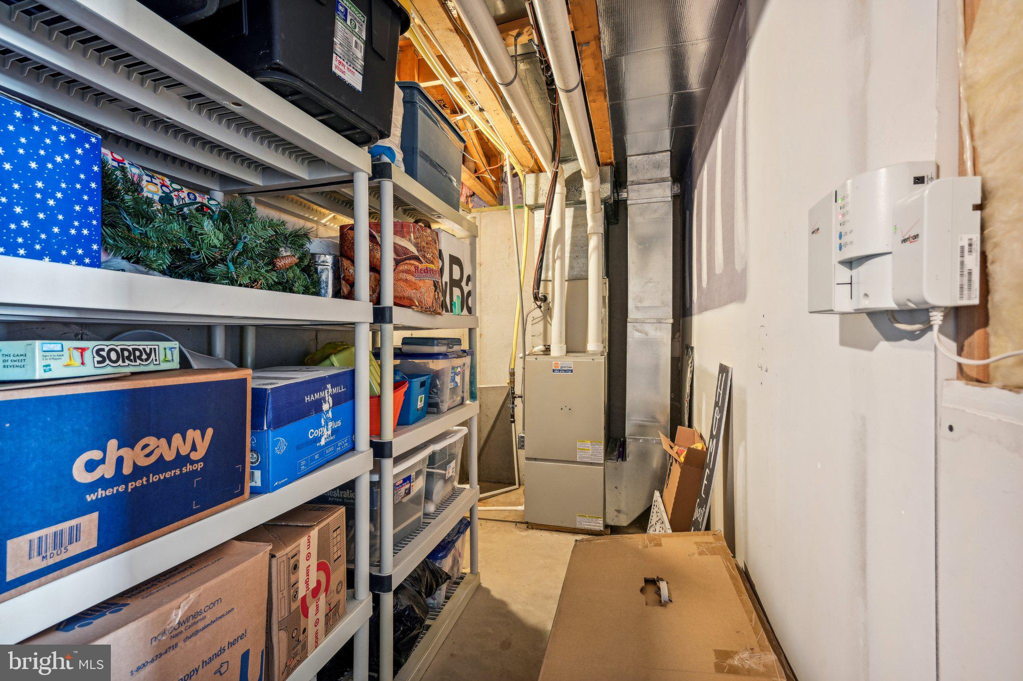 MEWS AT BAILEY STATION - Residential