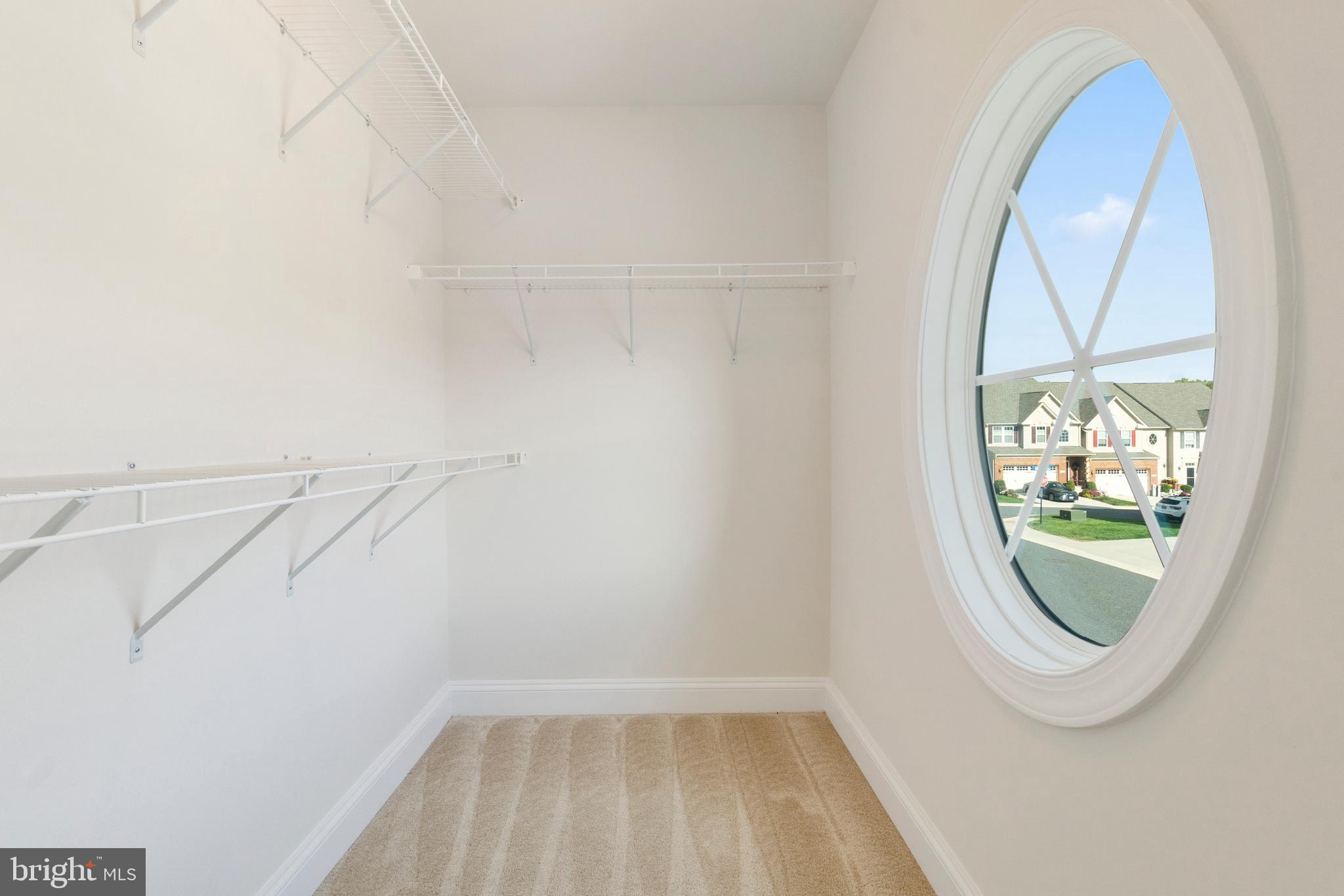 FALLSTON COMMONS - Residential