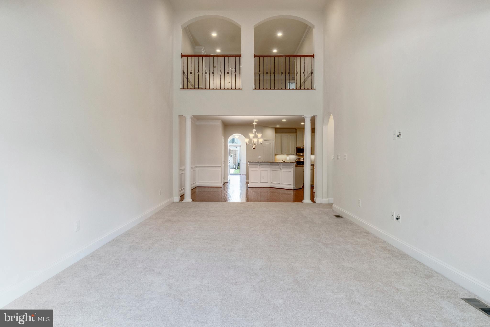 FALLSTON COMMONS - Residential