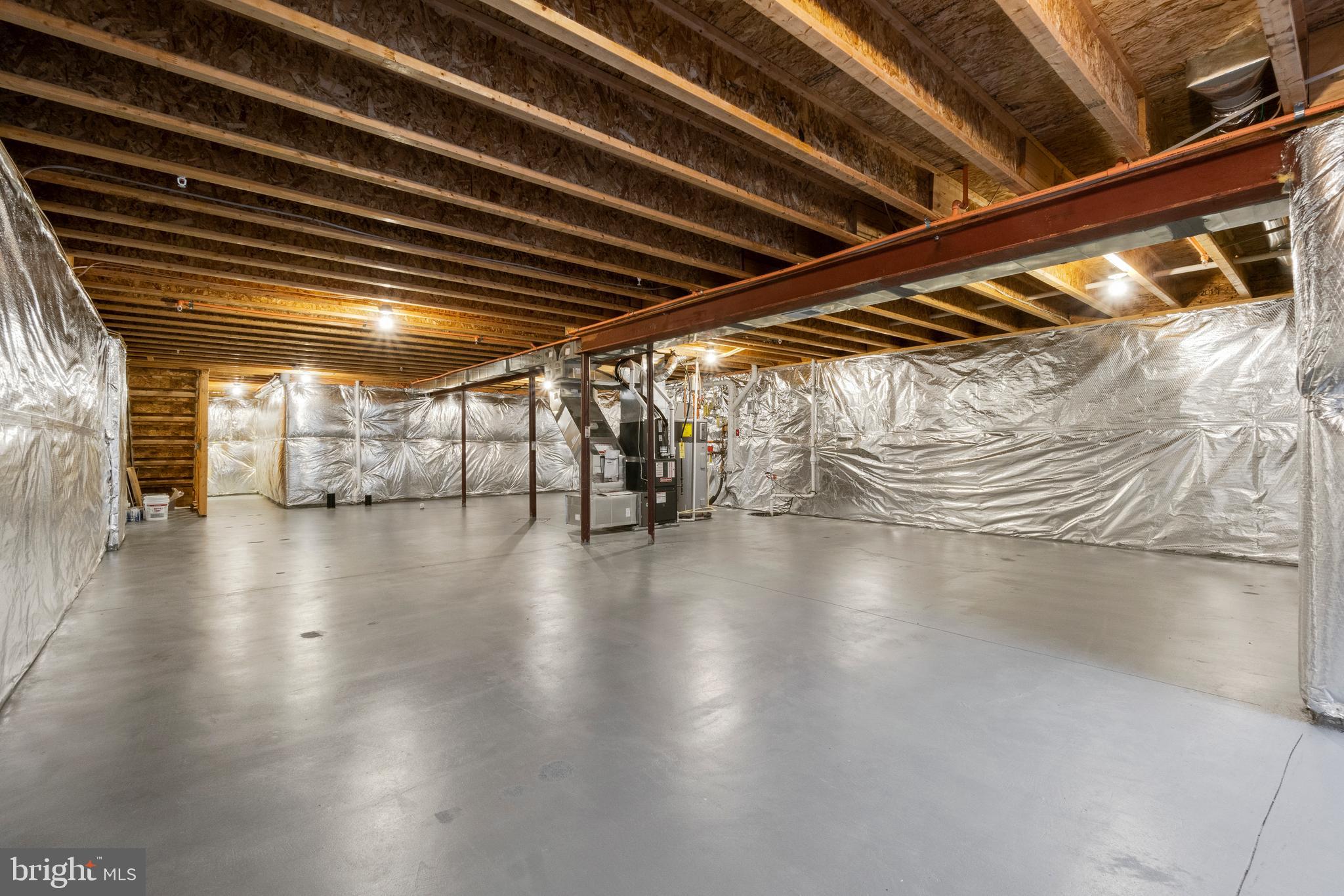 FALLSTON COMMONS - Residential