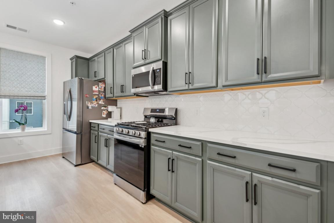 ELEMENT AT MILL CREEK - Residential