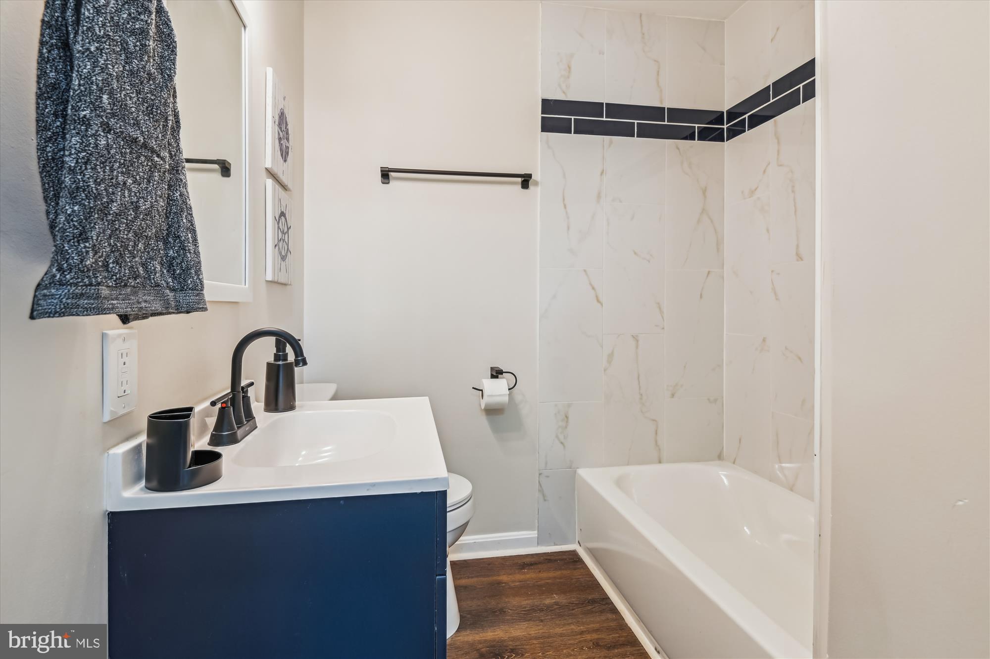 GLENCHESTER - Residential