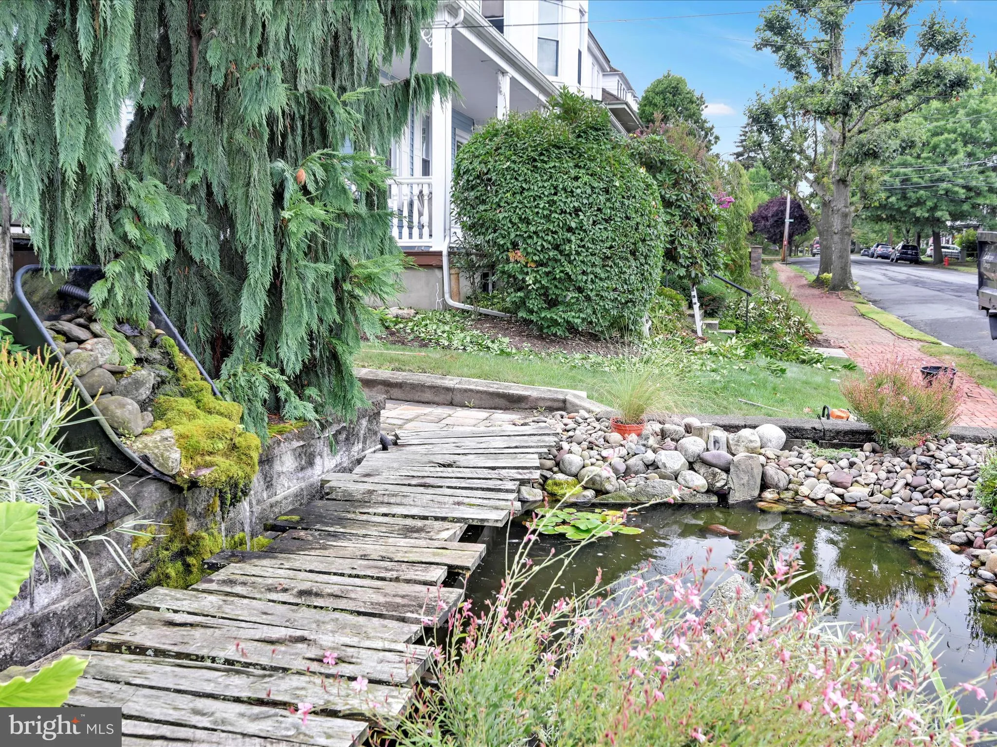 Pottsville, Pennsylvania 17901, United States, 4 Bedrooms Bedrooms, ,4 BathroomsBathrooms,Residential,Active,210456