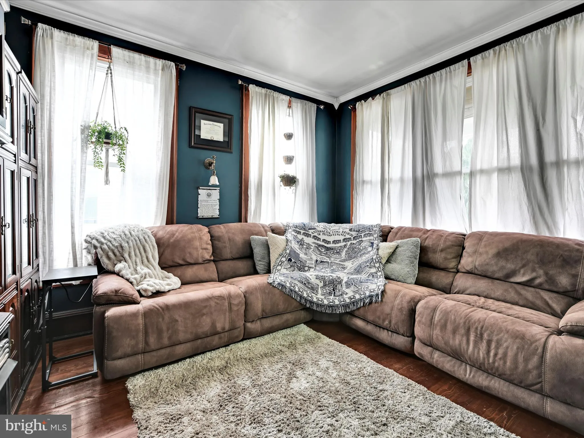 Pottsville, Pennsylvania 17901, United States, 4 Bedrooms Bedrooms, ,4 BathroomsBathrooms,Residential,Active,210456