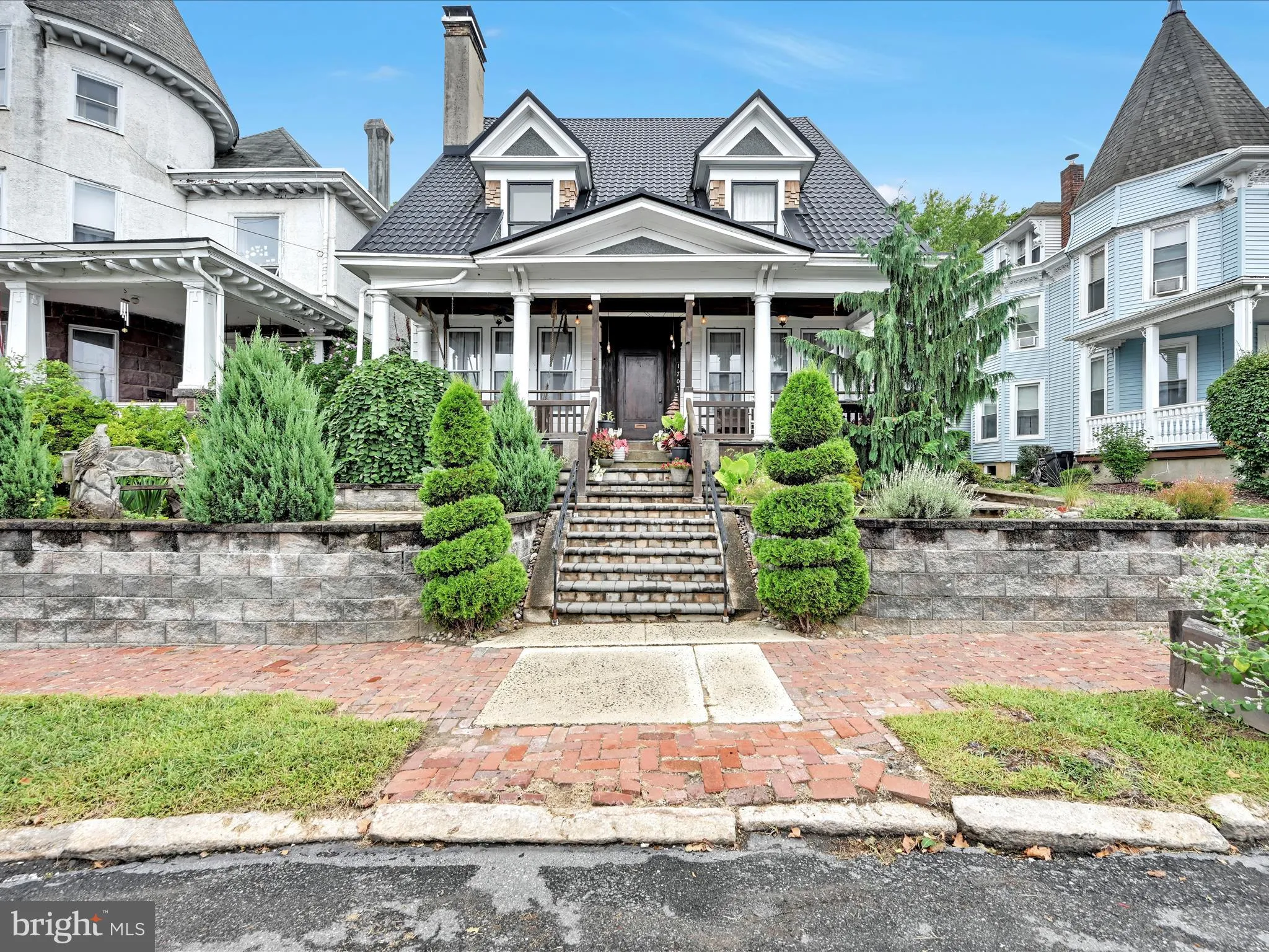 Pottsville, Pennsylvania 17901, United States, 4 Bedrooms Bedrooms, ,4 BathroomsBathrooms,Residential,Active,210456