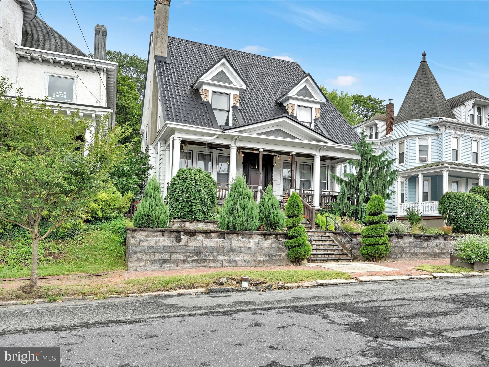 Pottsville, Pennsylvania 17901, United States, 4 Bedrooms Bedrooms, ,4 BathroomsBathrooms,Residential,Active,210456