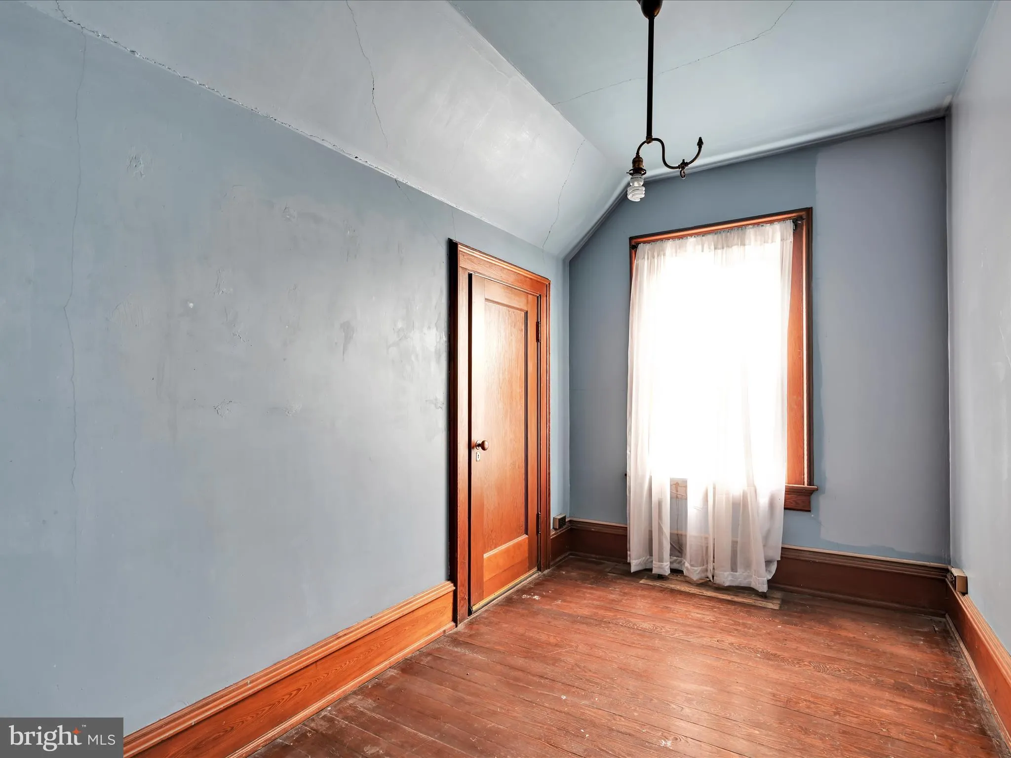 Pottsville, Pennsylvania 17901, United States, 4 Bedrooms Bedrooms, ,4 BathroomsBathrooms,Residential,Active,210456