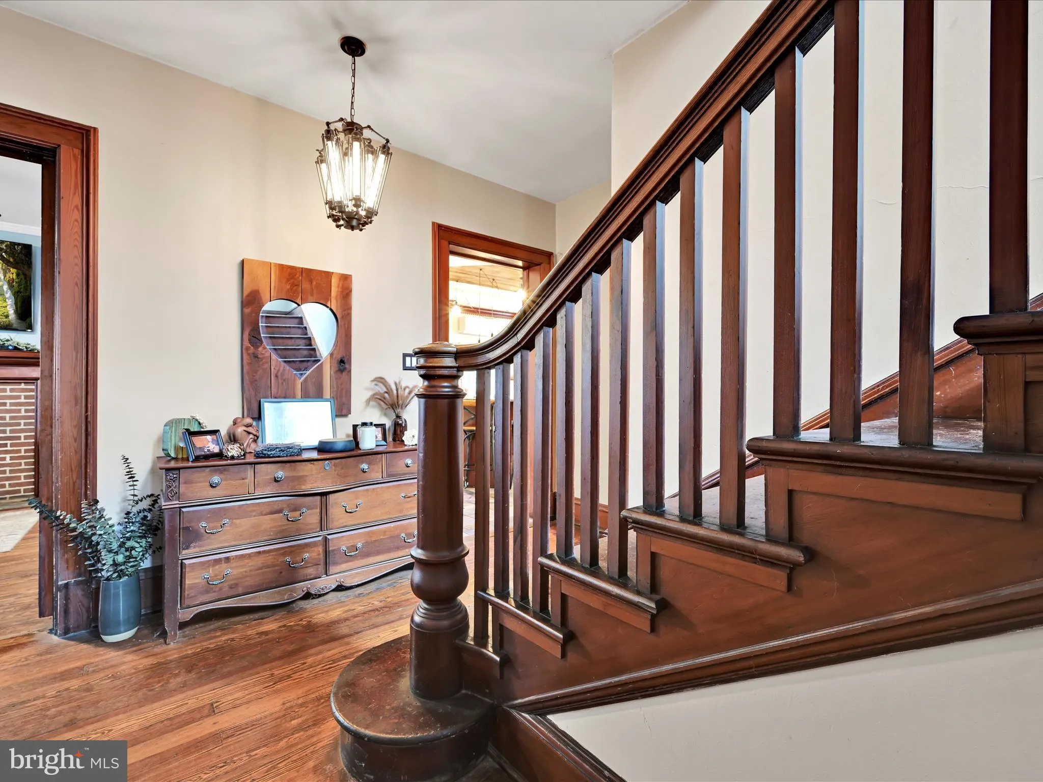 Pottsville, Pennsylvania 17901, United States, 4 Bedrooms Bedrooms, ,4 BathroomsBathrooms,Residential,Active,210456