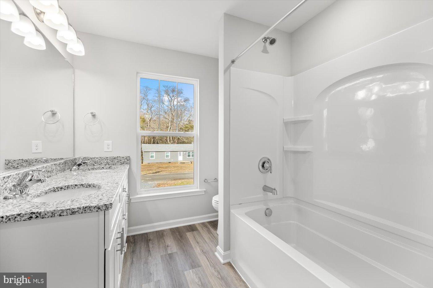 WESTMORELAND SHORES - Residential Lease