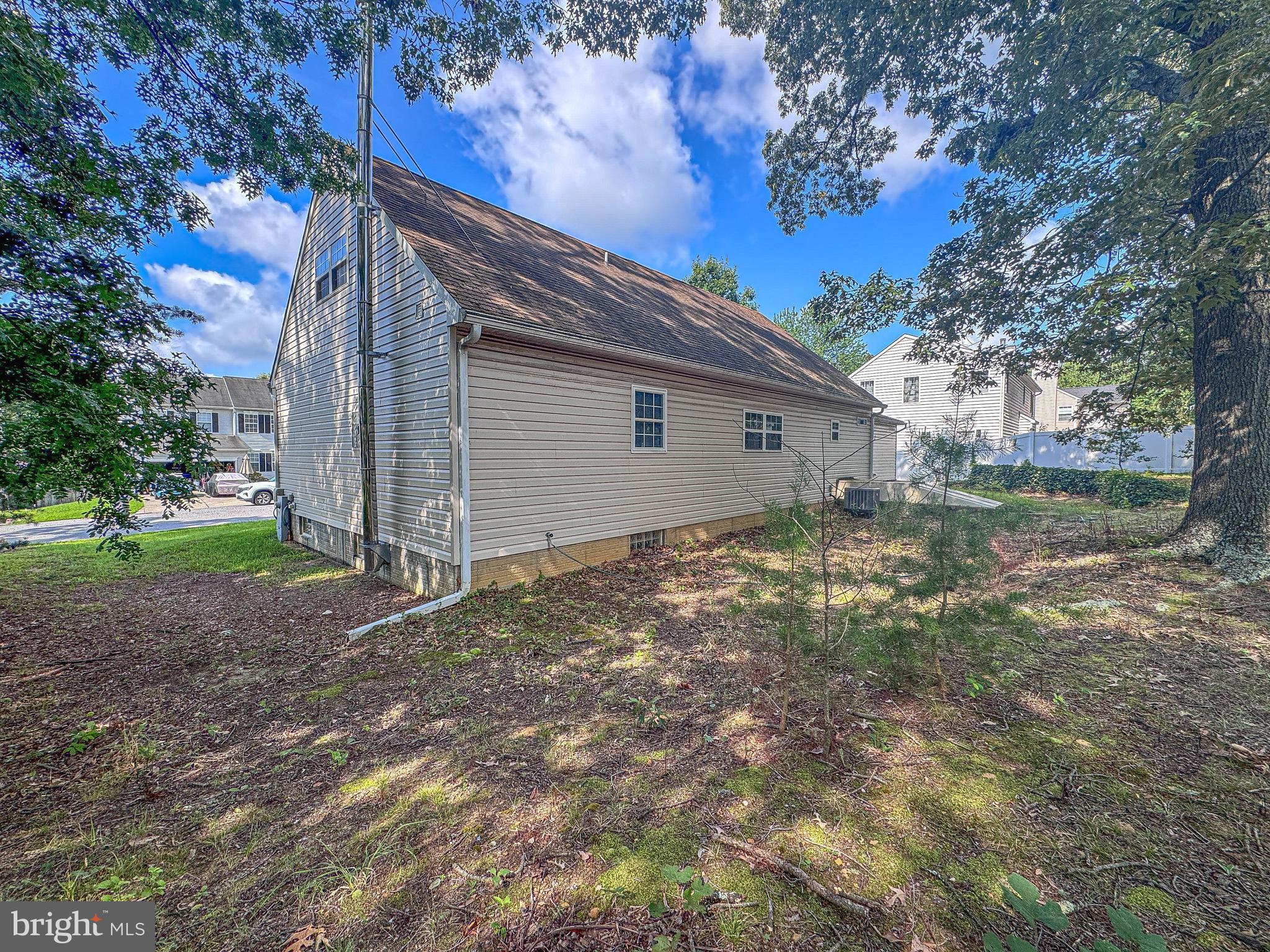 114 CLARENCE AVENUE