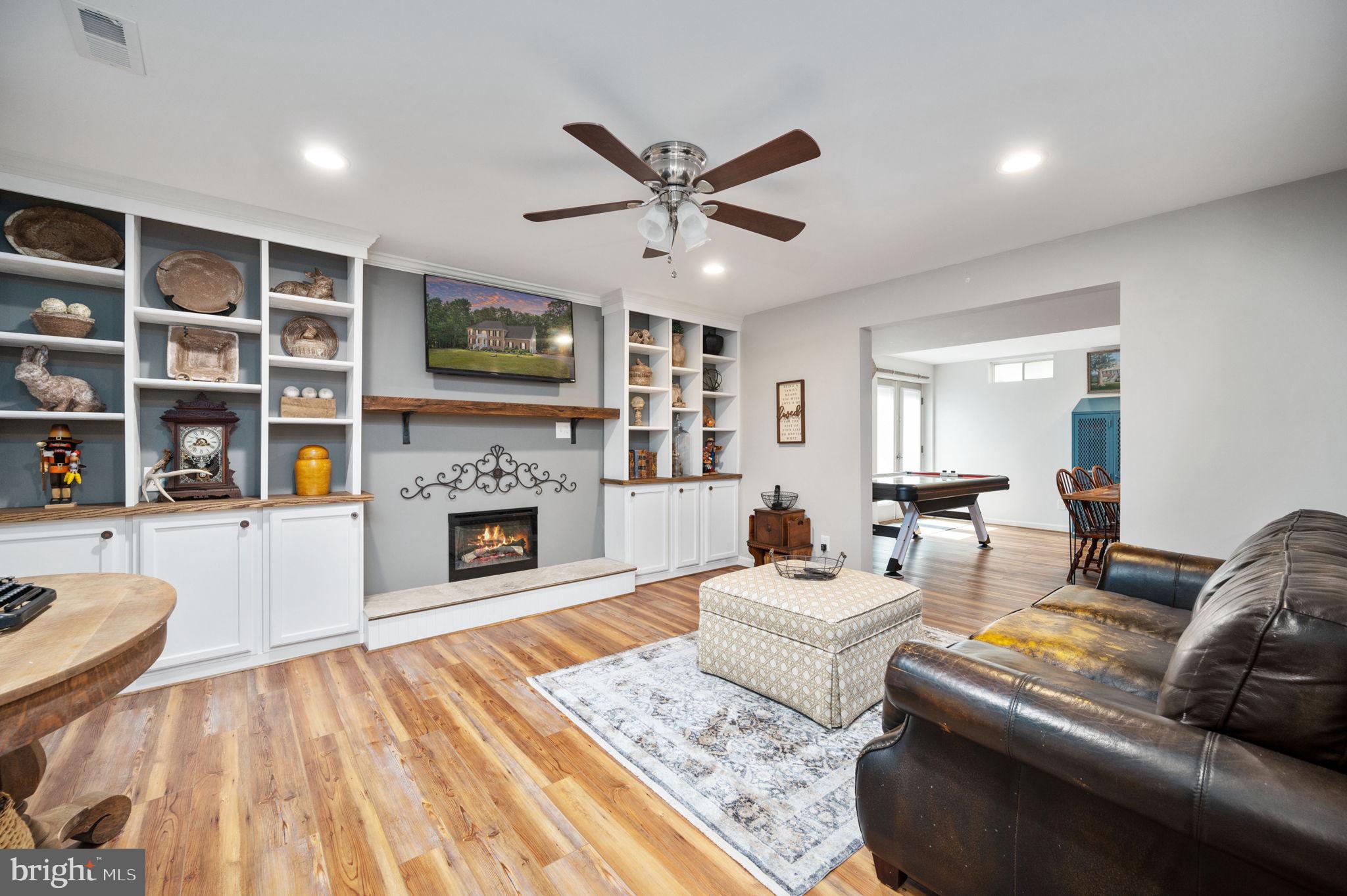 ESTATES OF LEE-JACKSON - Residential