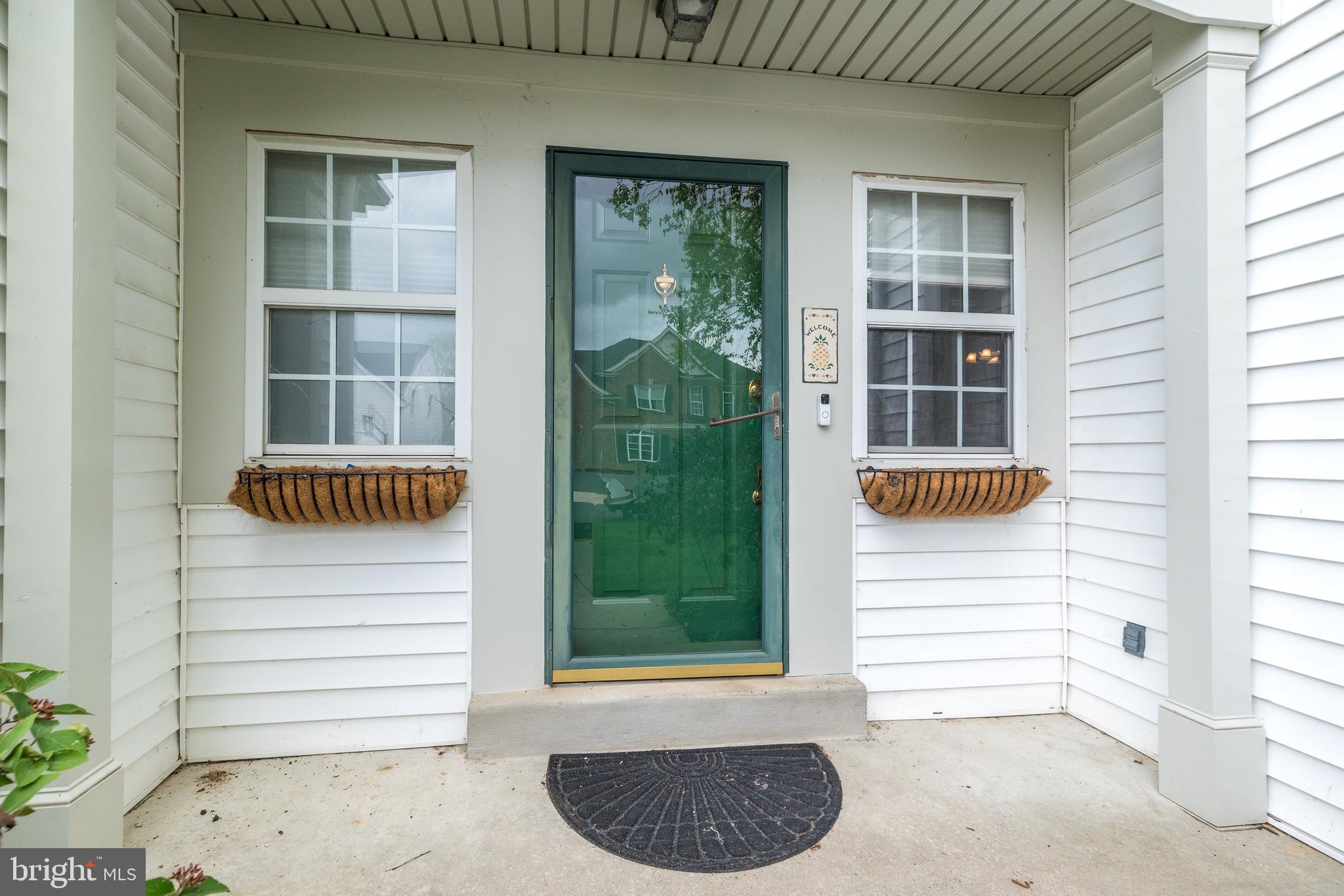 904 FILLY CIRCLE