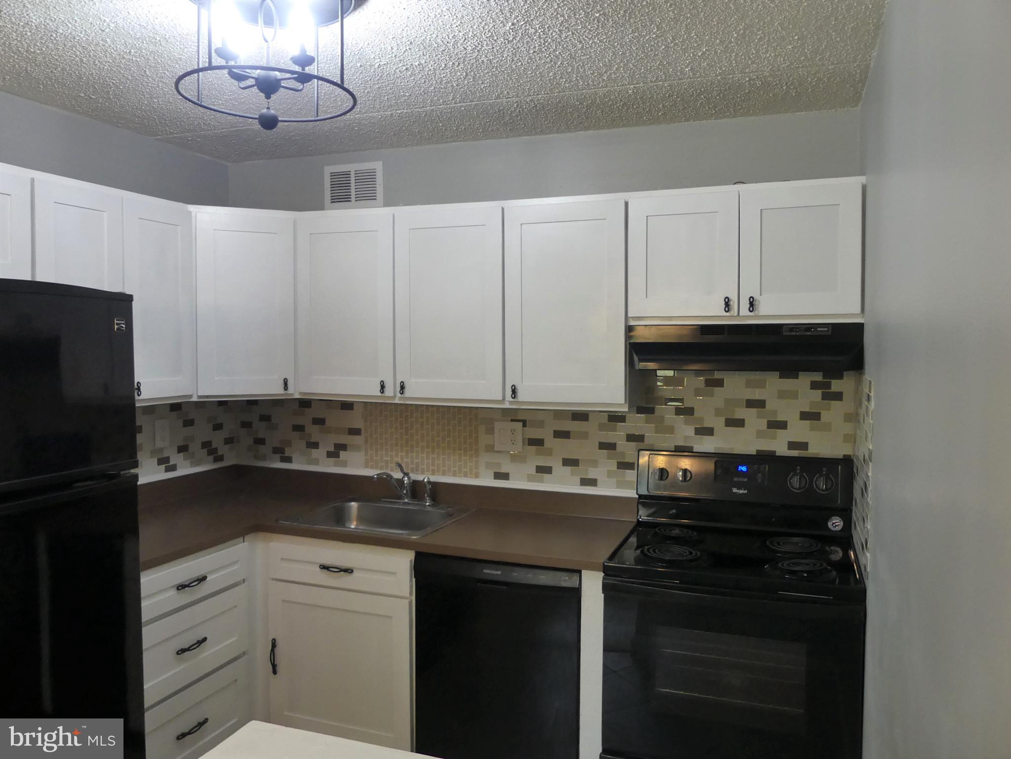 WOODWINDS - Residential