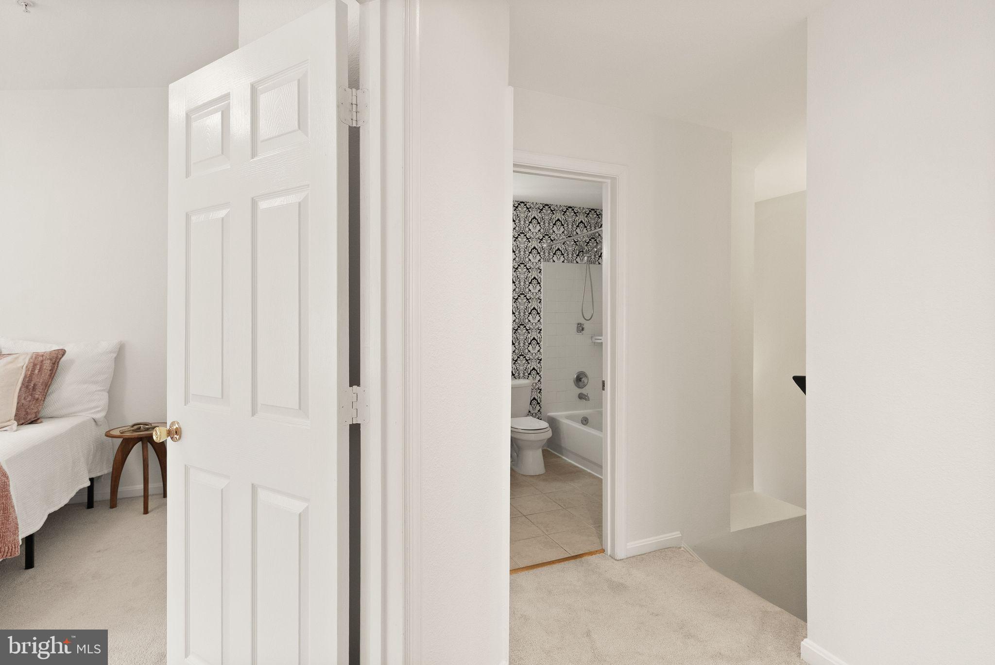 GATES OF FAIR LAKES - Residential