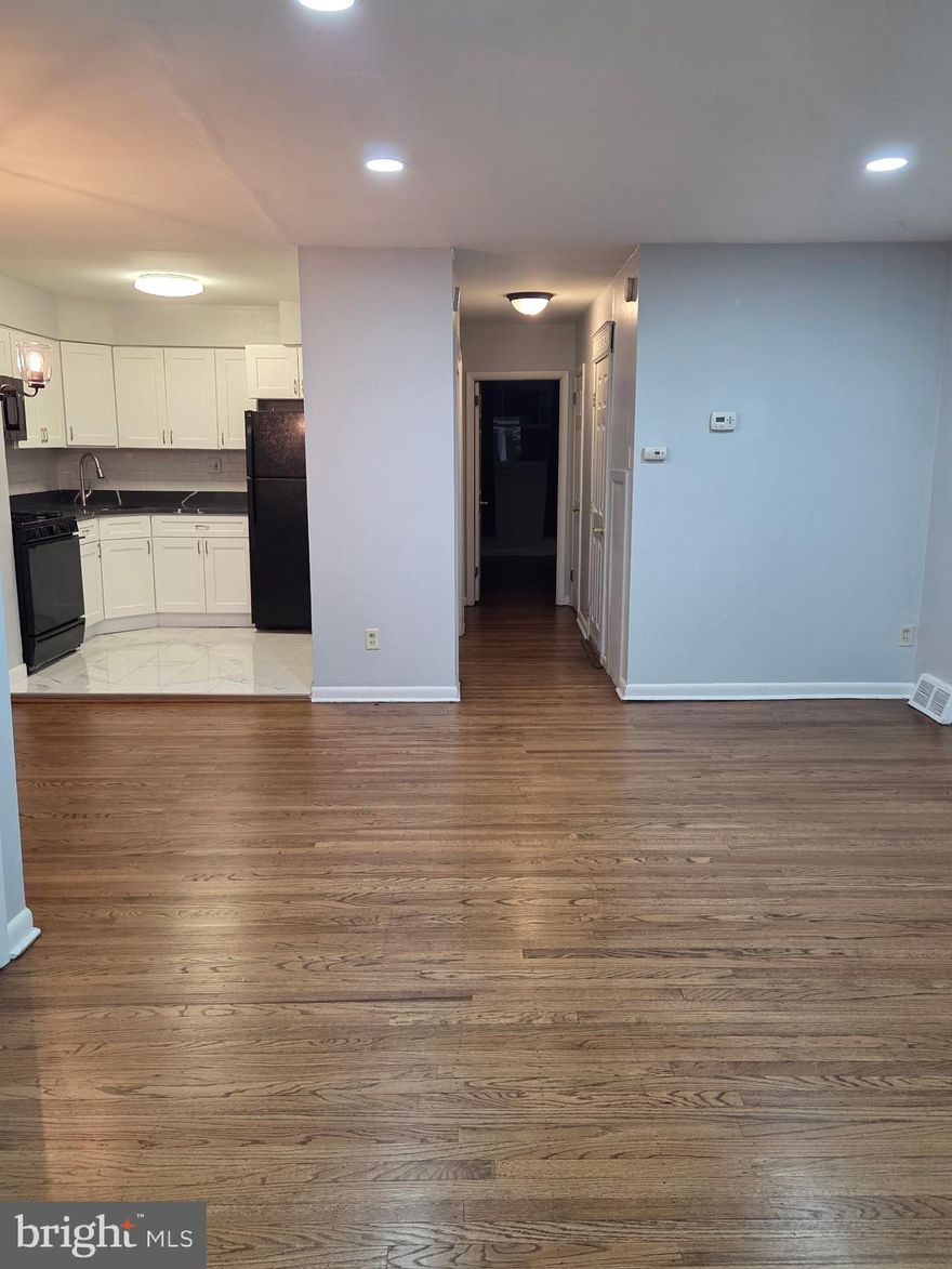 Beautiful first floor 2 bedroom 1 bathroom apartment in the Bala Cynwyd area of Philadelphia. Conveniently located near restaurants, grocery stores, and major highways. Updated kitchen and bathroom, freshly painted, refinished hardwood floors, recessed lighting, ceiling fans in both bedrooms, garage, washer and dryer in basement with storage space.

Looking for a well qualified tenant with good credit and excellent rental history.

Renter is responsible gas and electric. No smoking. No dogs but other small pets are negotiable.