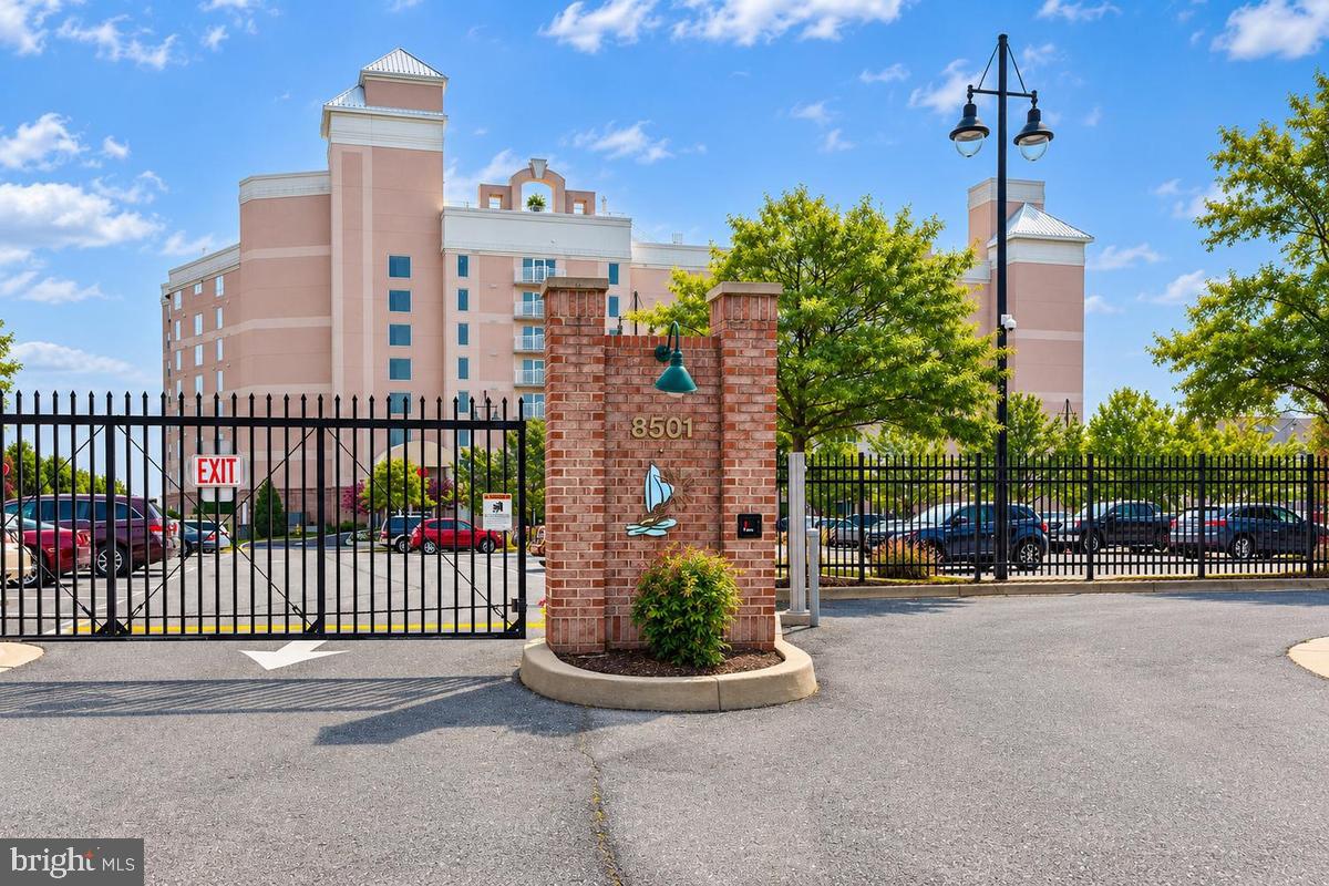 8501 BAYSIDE ROAD 609
