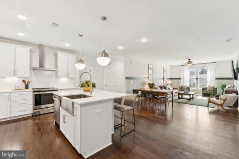 Photo of 3700 Havertill Lane #201, WOODBRIDGE, VA 22193 (MLS # VAPW2129954)