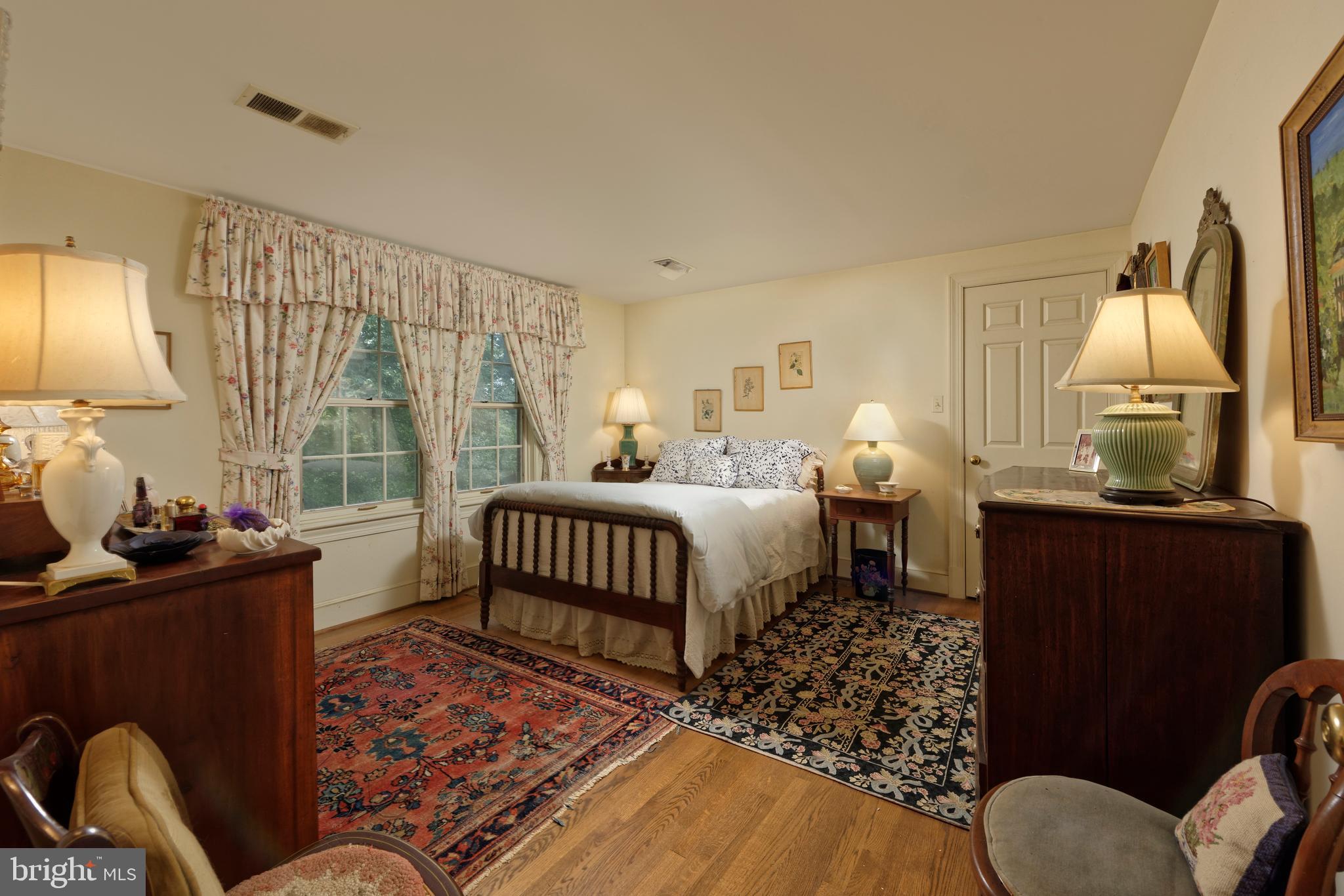 MIDDLEBURG - Residential