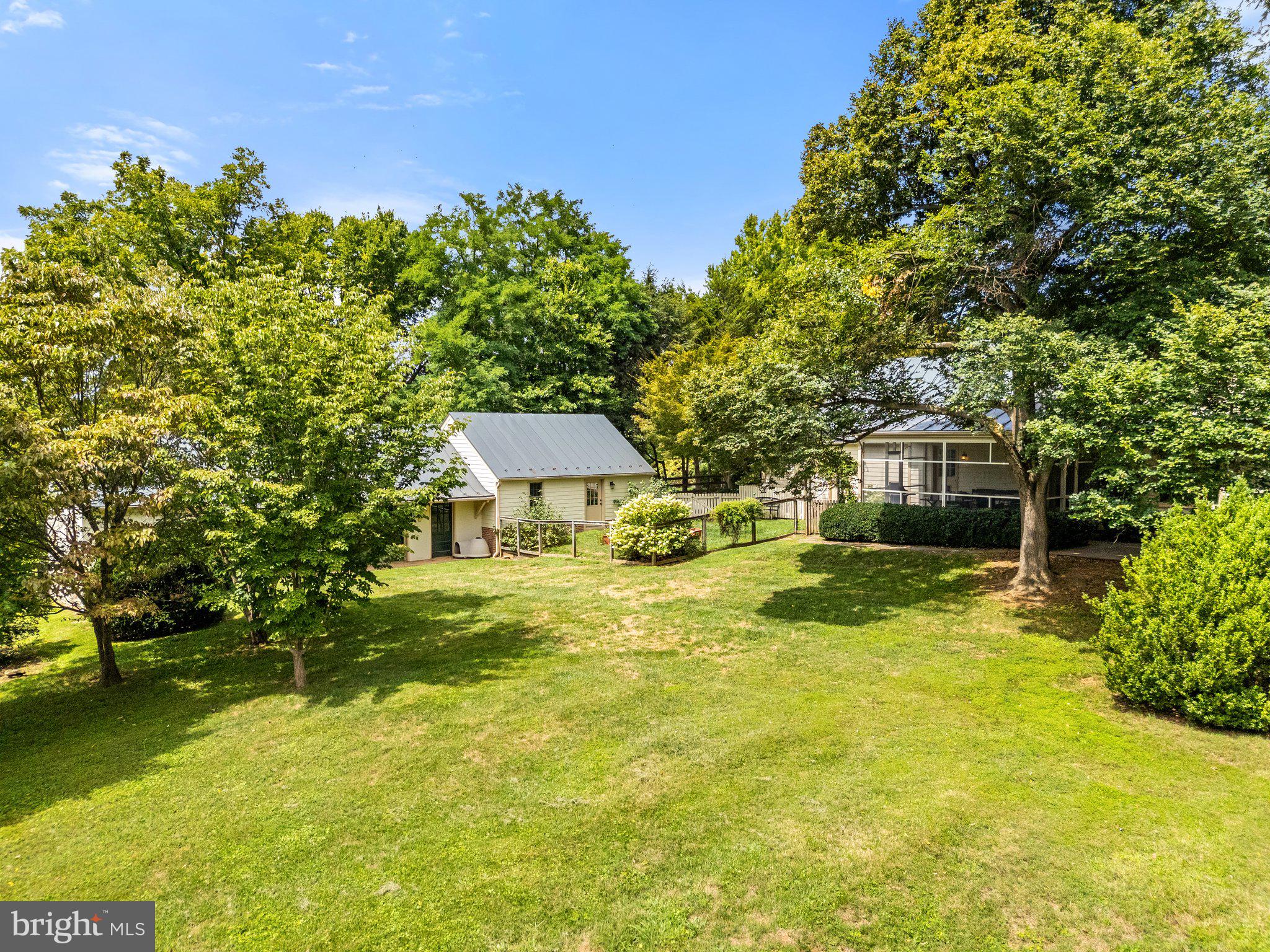 MIDDLEBURG - Residential