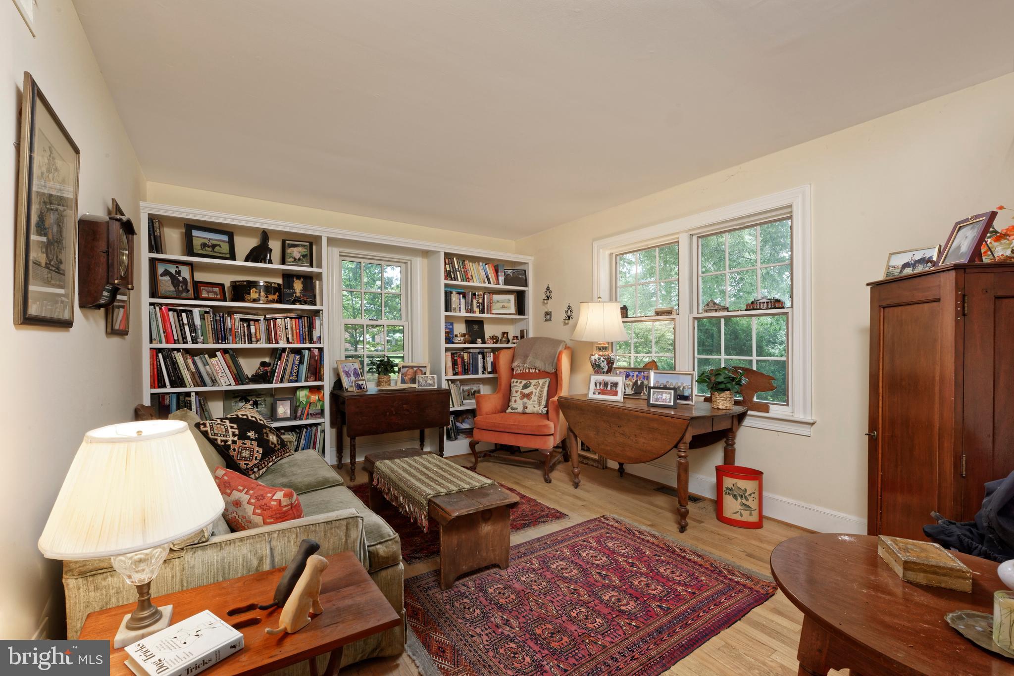 MIDDLEBURG - Residential