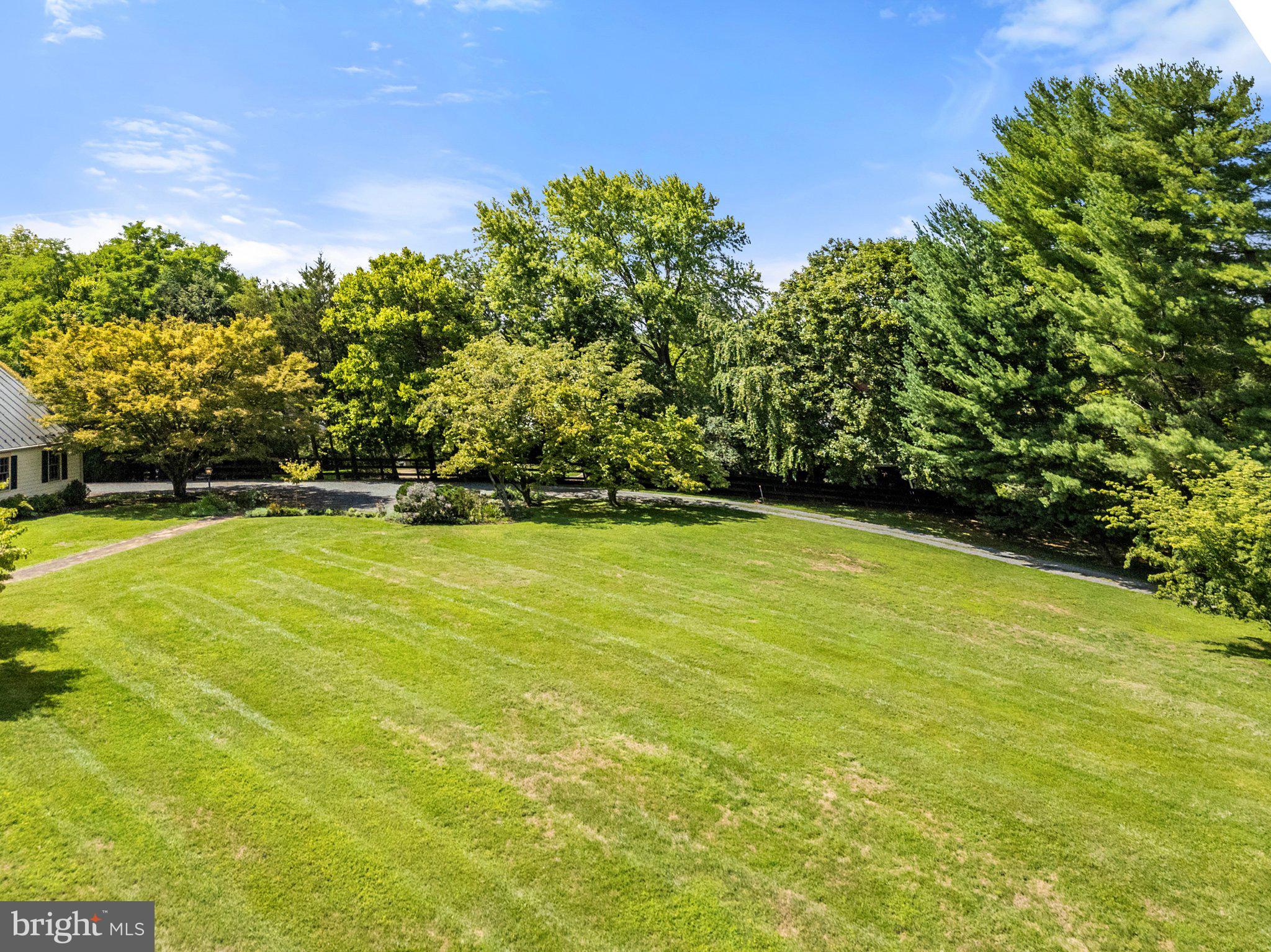 MIDDLEBURG - Residential