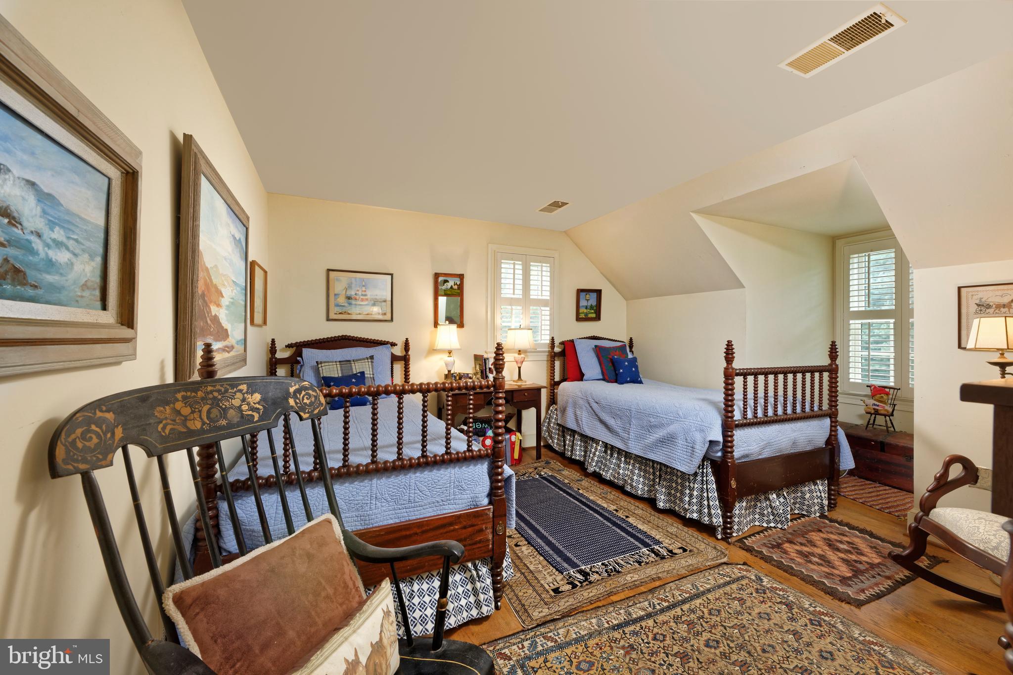 MIDDLEBURG - Residential