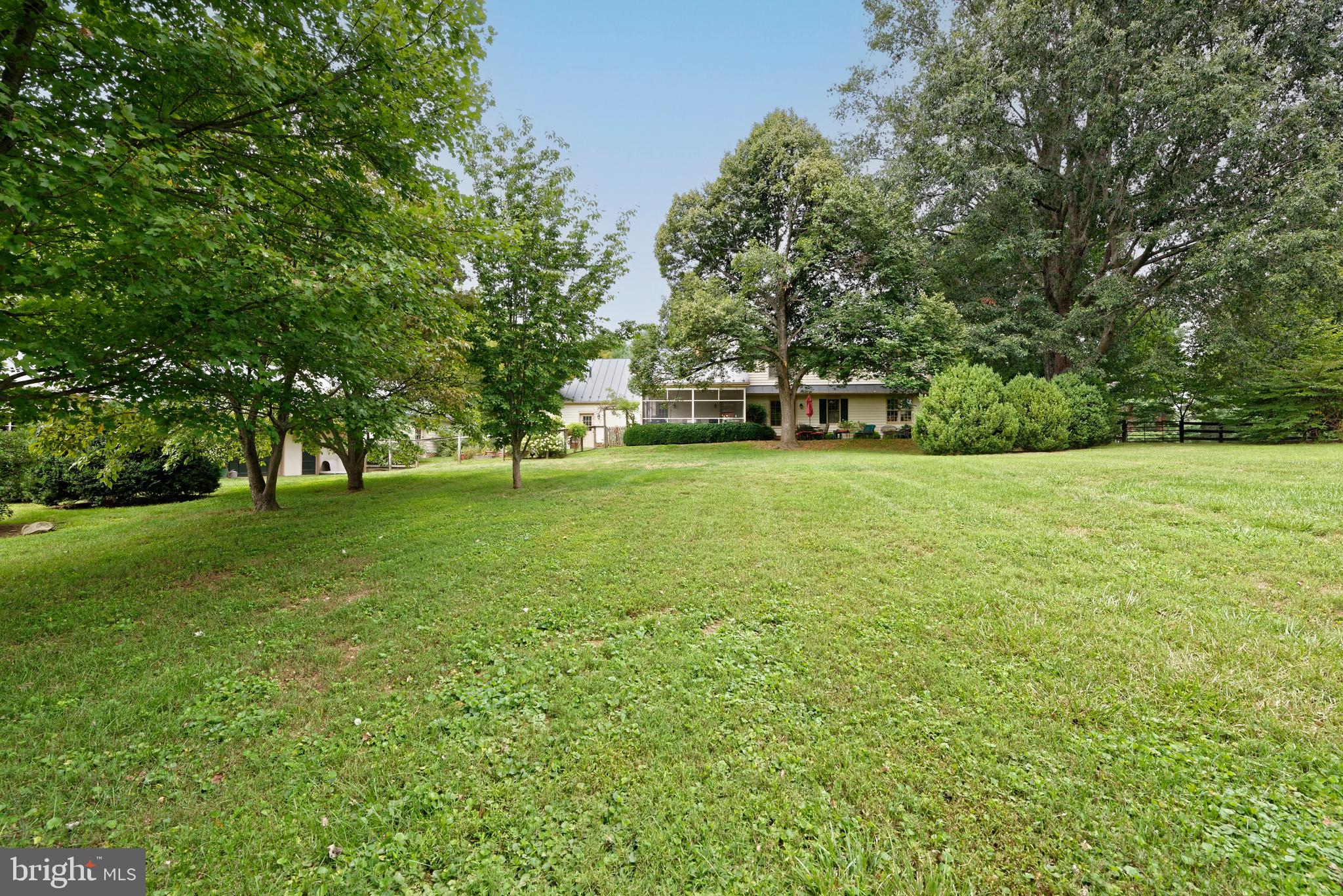 MIDDLEBURG - Residential