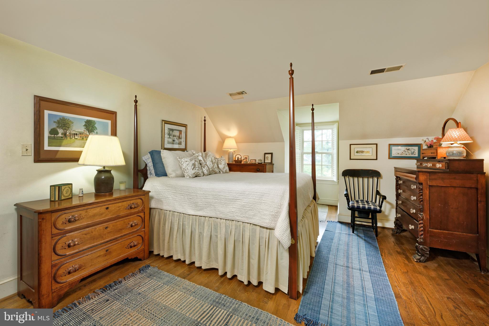 MIDDLEBURG - Residential