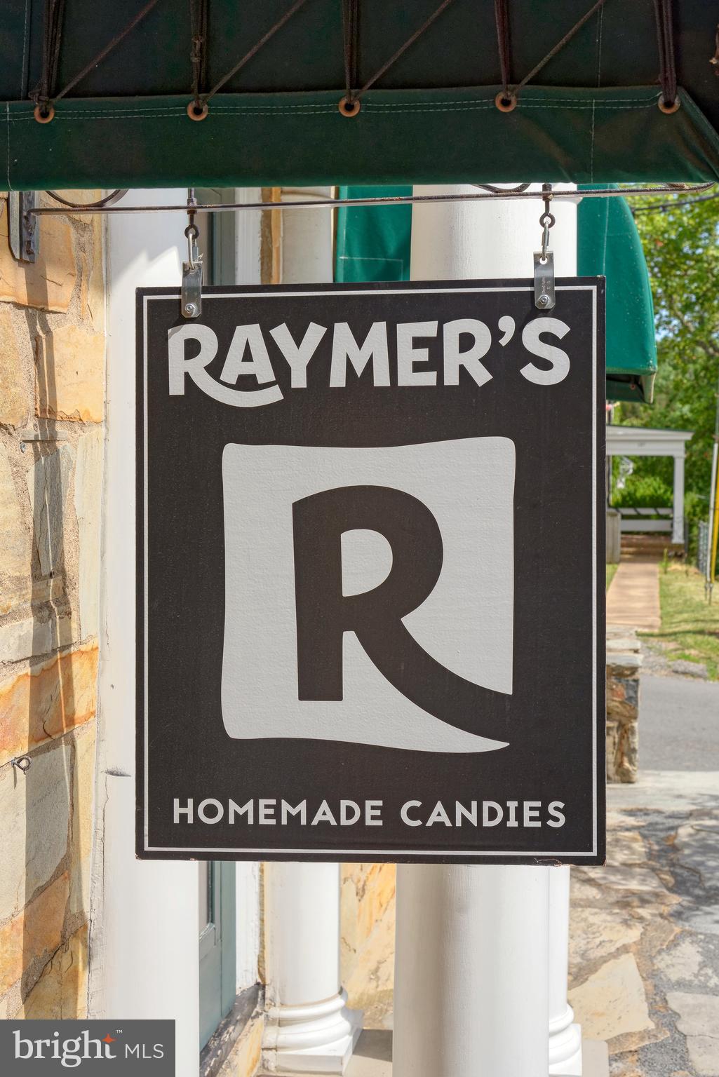 MIDDLEBURG - Residential