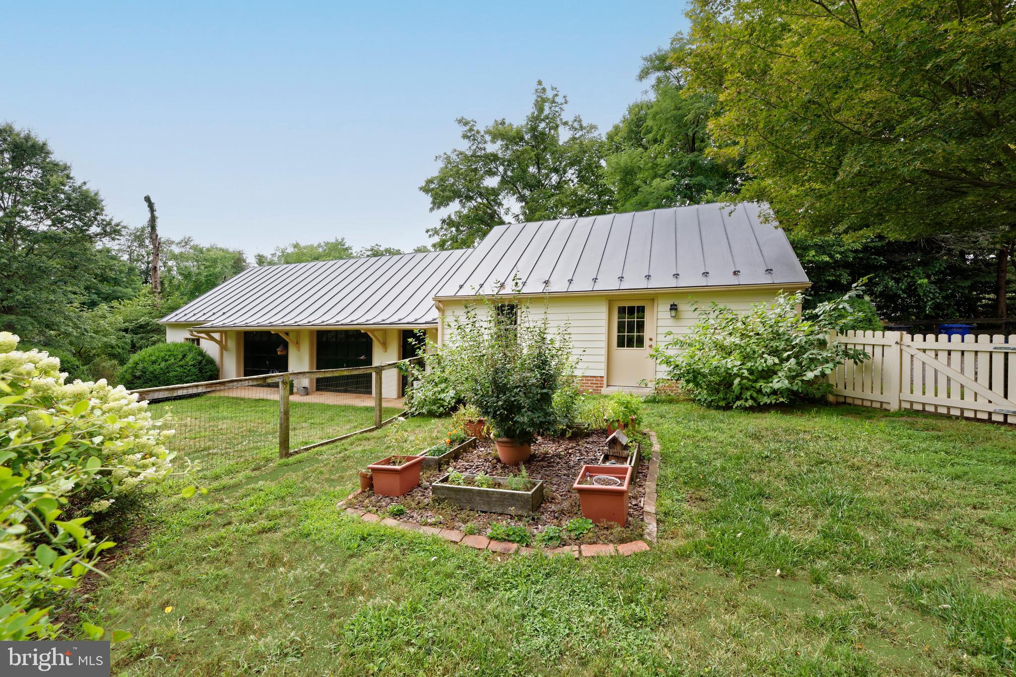 MIDDLEBURG - Residential