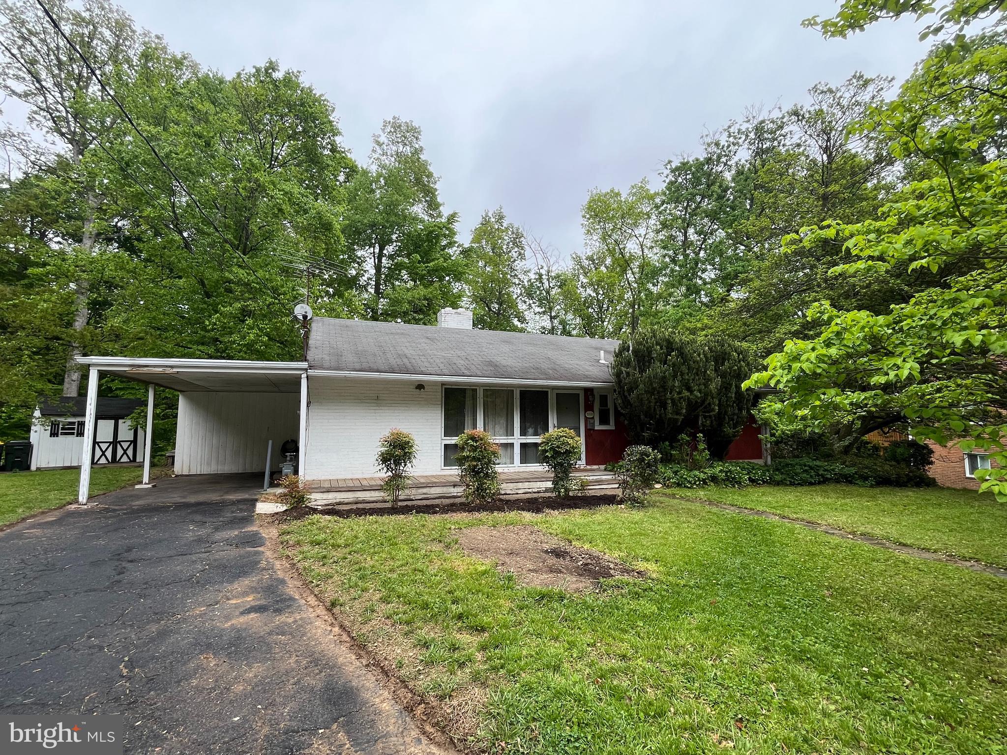 5533 BELFAST PLACE