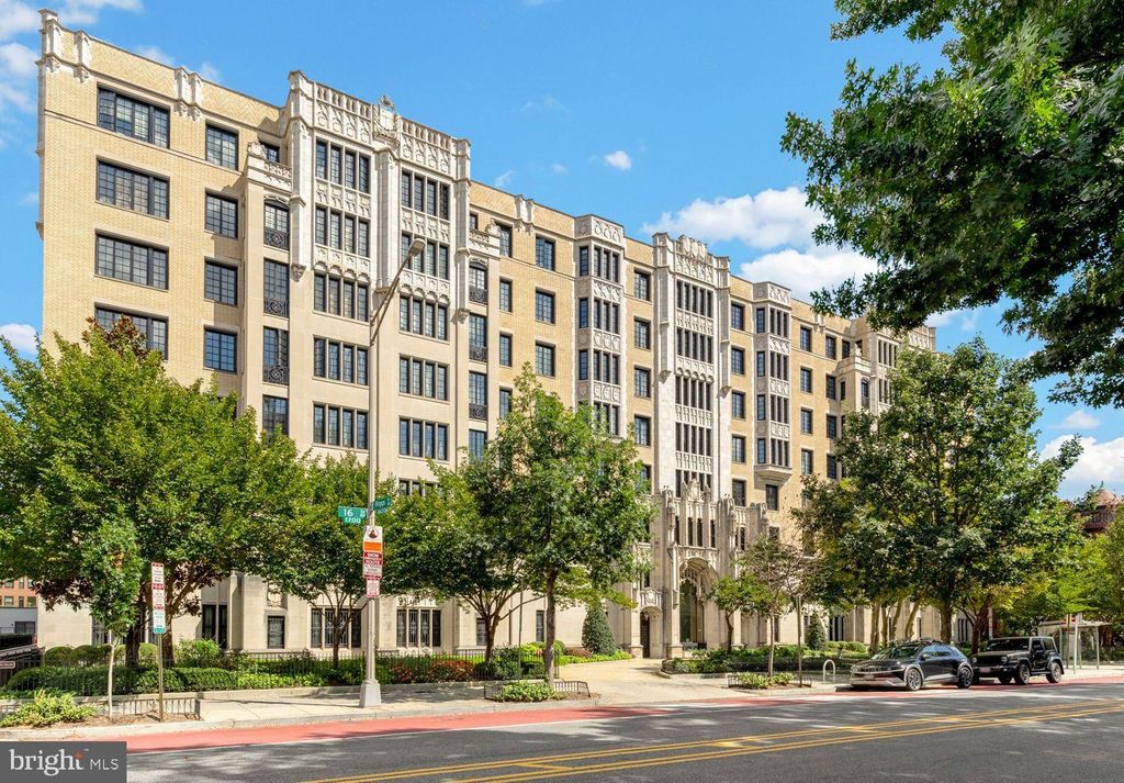 Photo of 1701 16th Street NW #717, WASHINGTON, DC 20009 (MLS # DCDC2227566)