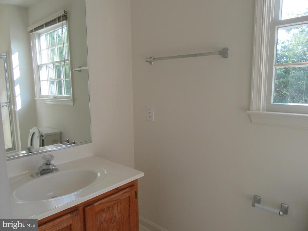 GREENBRIER - Residential Lease