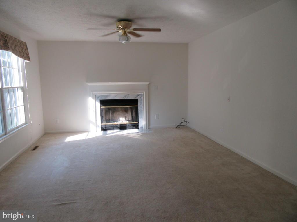 GREENBRIER - Residential Lease