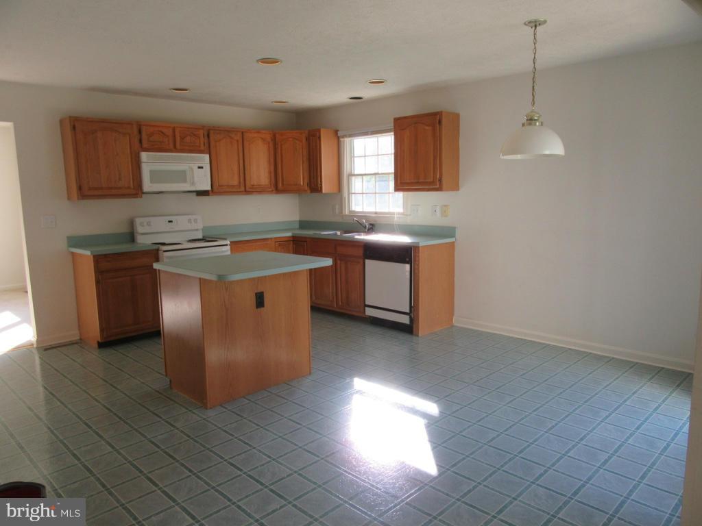 GREENBRIER - Residential Lease