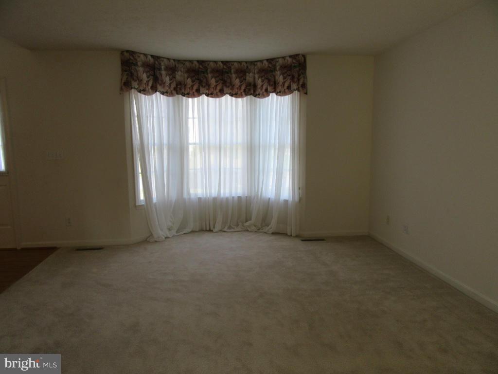 GREENBRIER - Residential Lease