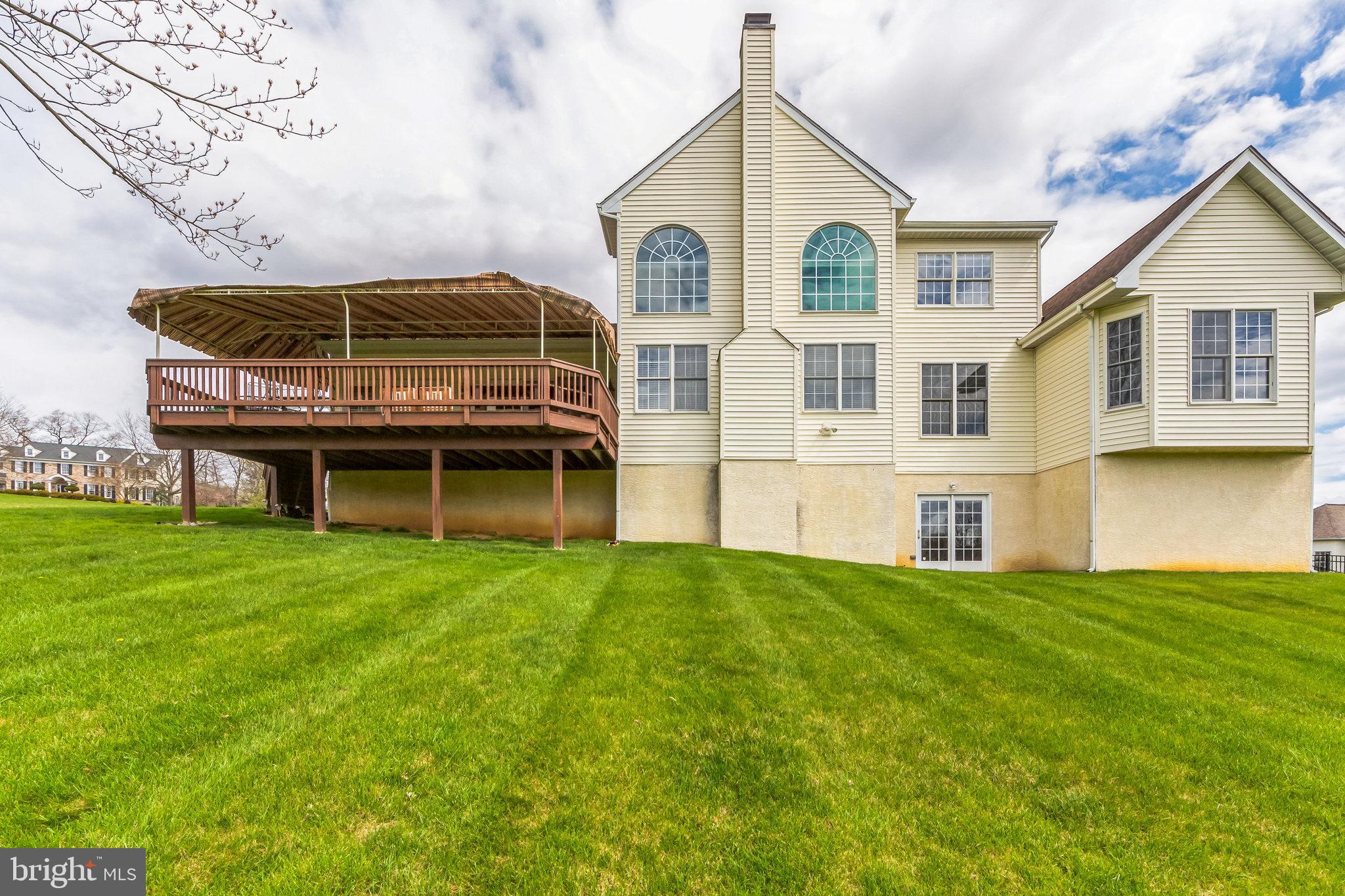 SWEDESFORD CHASE - Residential