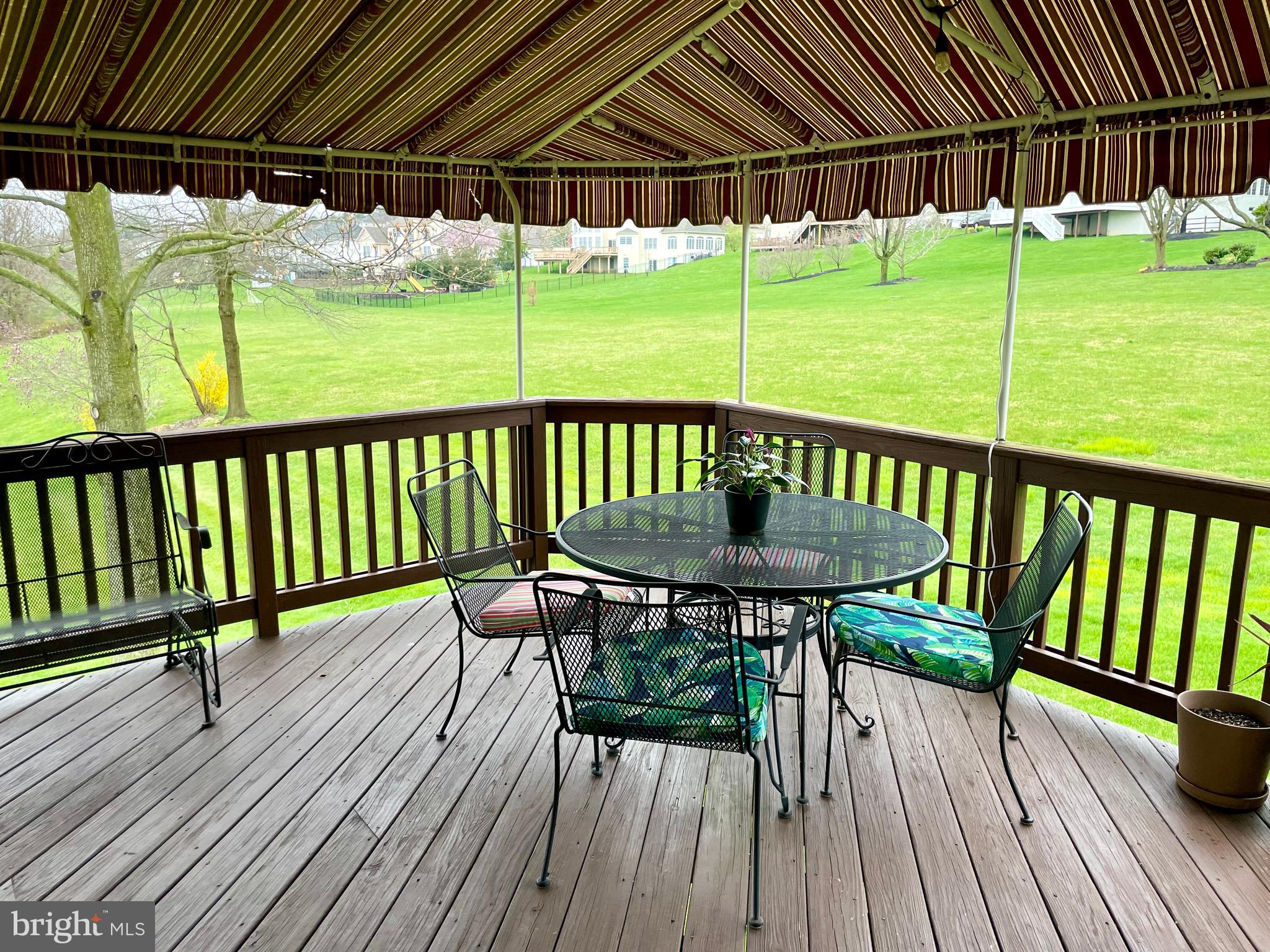 SWEDESFORD CHASE - Residential