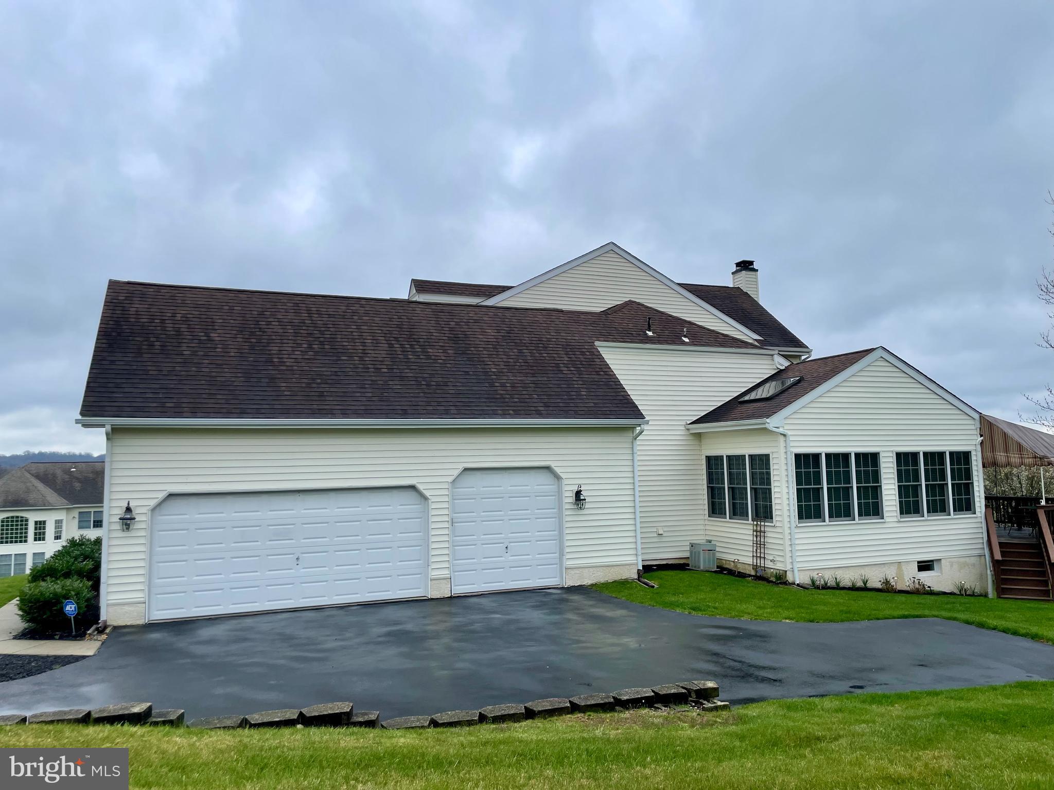 SWEDESFORD CHASE - Residential