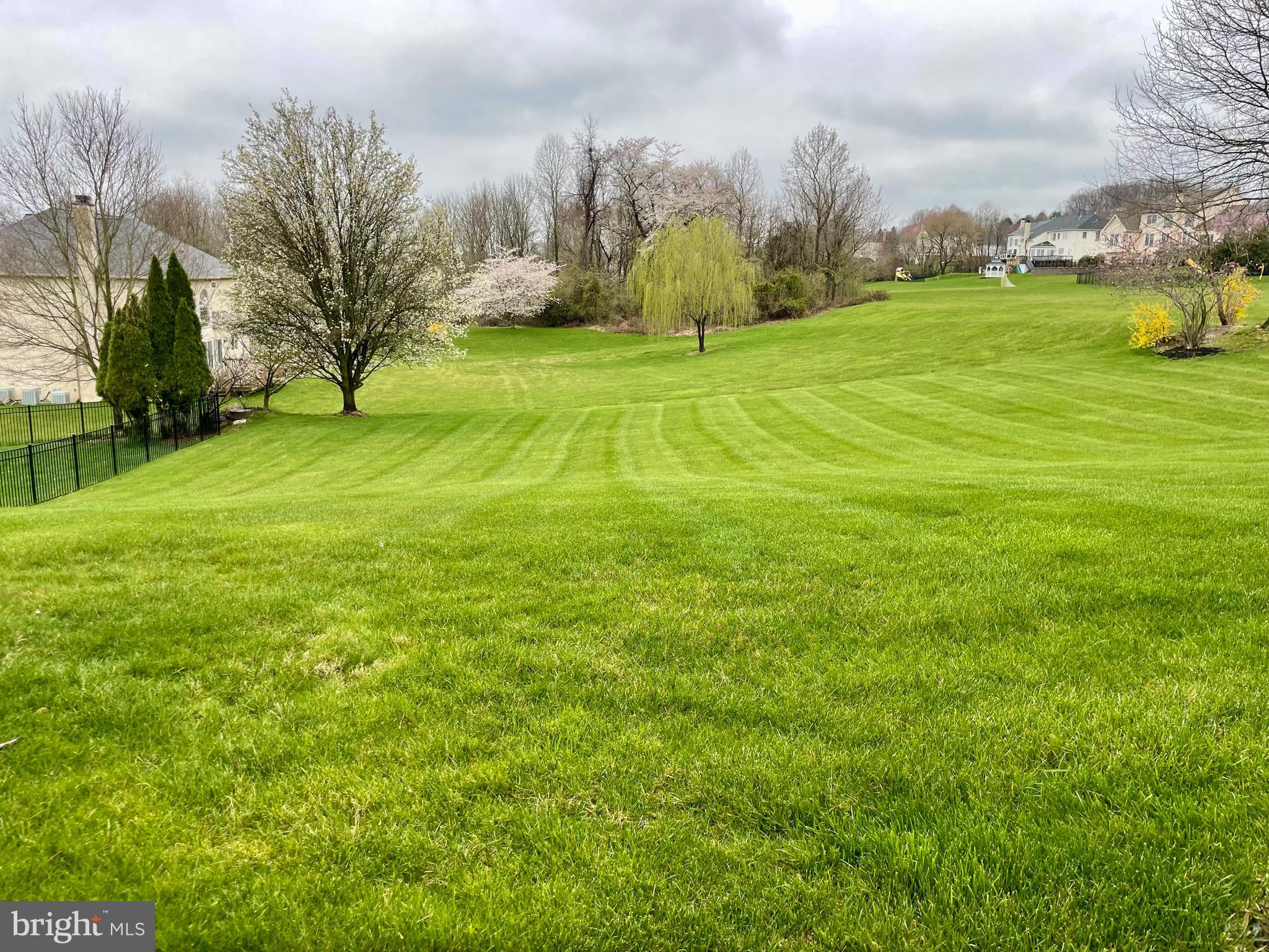 SWEDESFORD CHASE - Residential