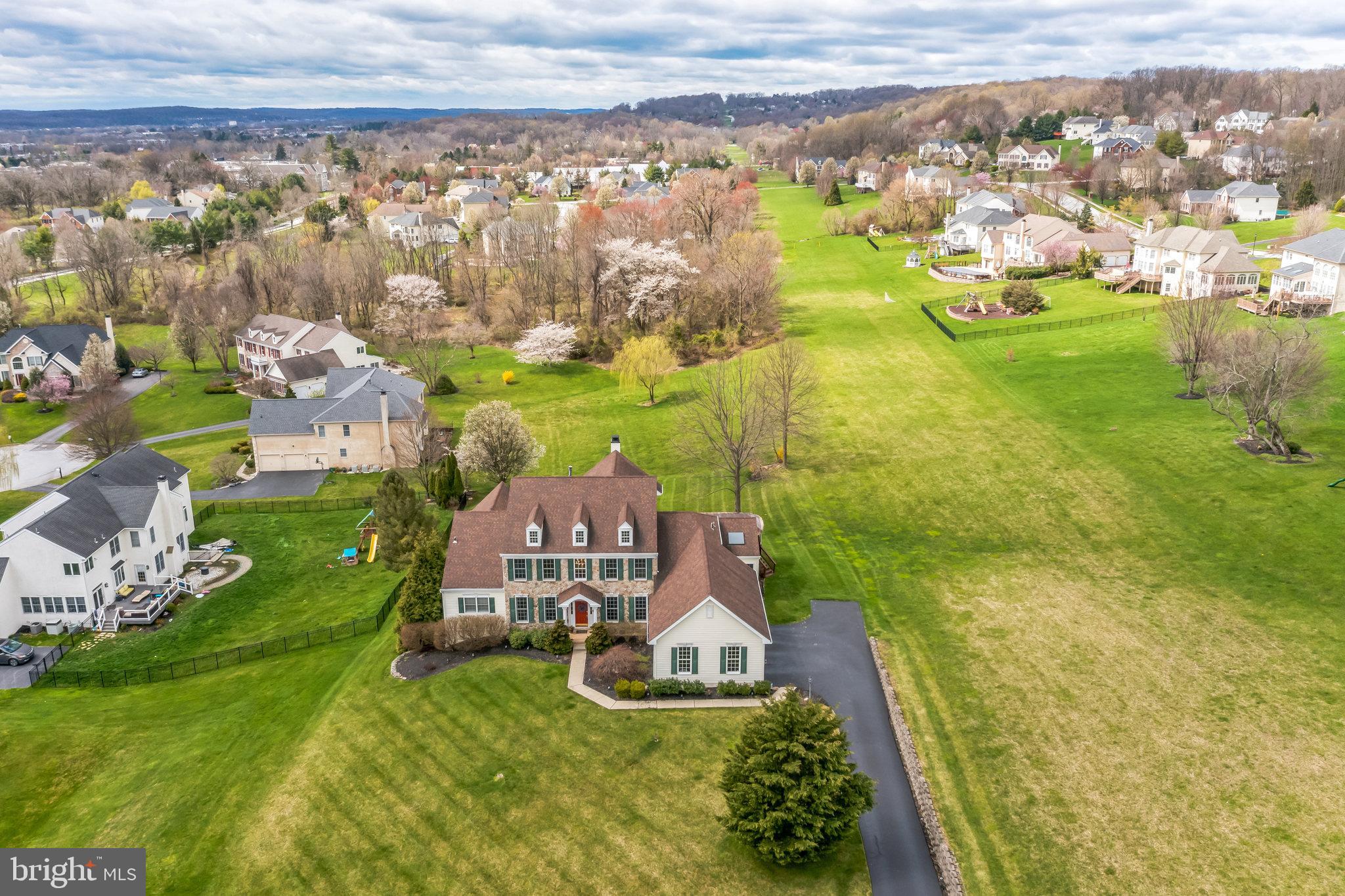 SWEDESFORD CHASE - Residential